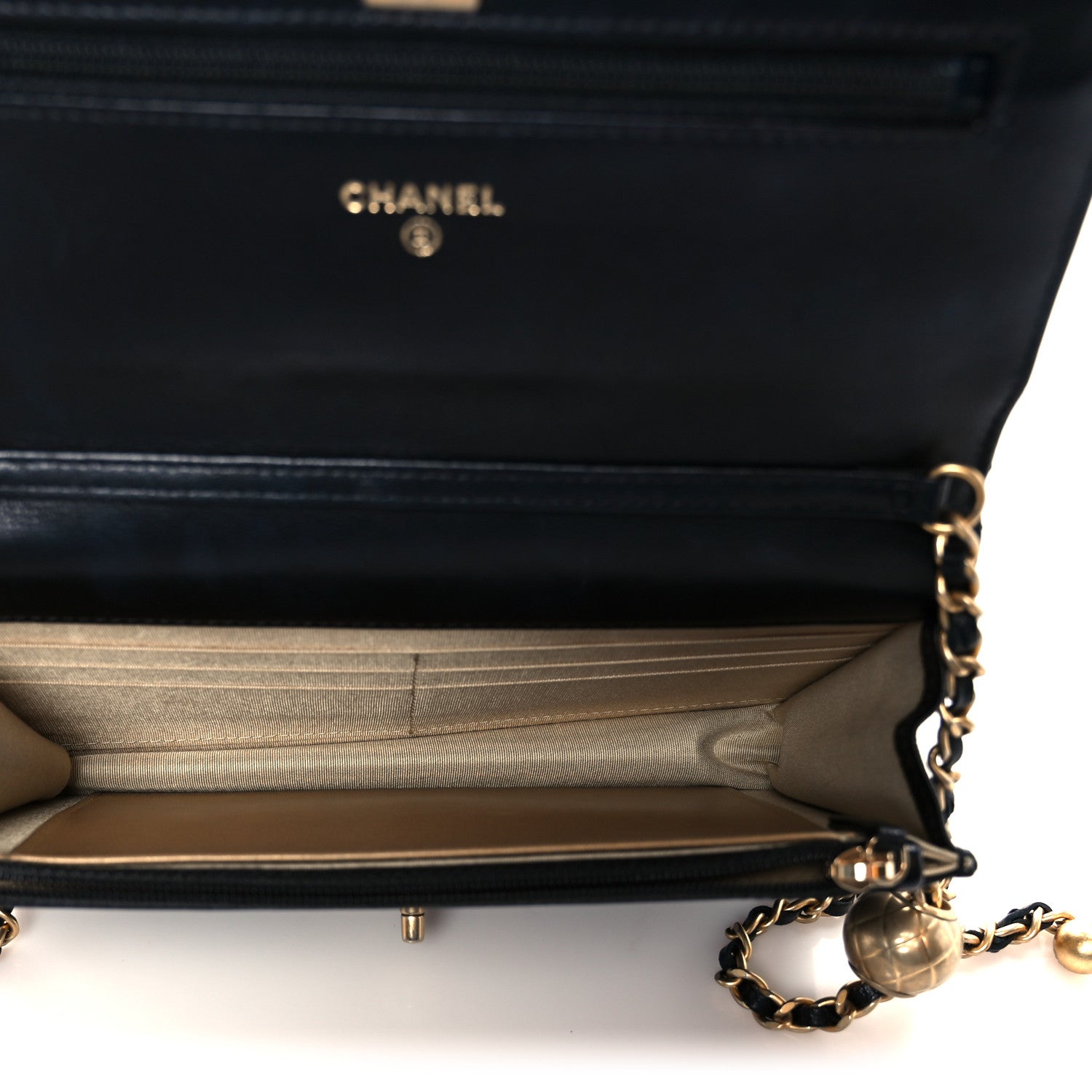 Lambskin Quilted CC Pearl Crush Wallet on Chain WOC Black