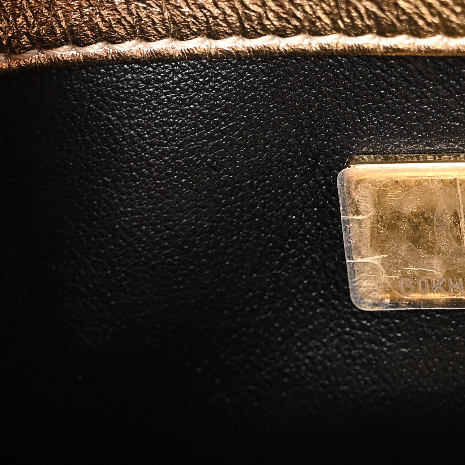 Metallic Lambskin Quilted Mini CC Crystal Logo Chain Flap Gold