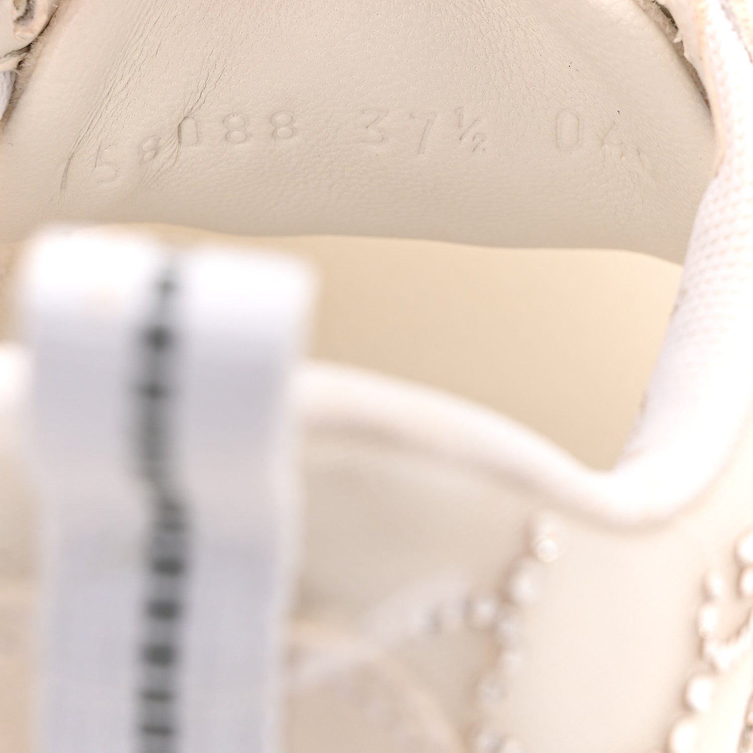 Tela Retino Mesh Crystal Suede GG Monogram Womens Gucci Run Sneakers 37.5 Off White Silver