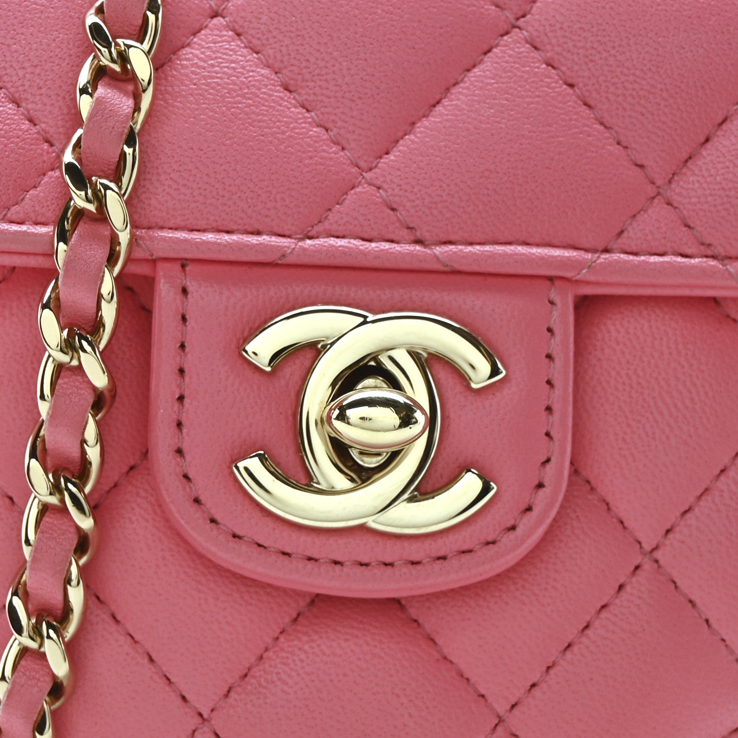 Lambskin Quilted CC In Love Heart Clutch With Chain Pink