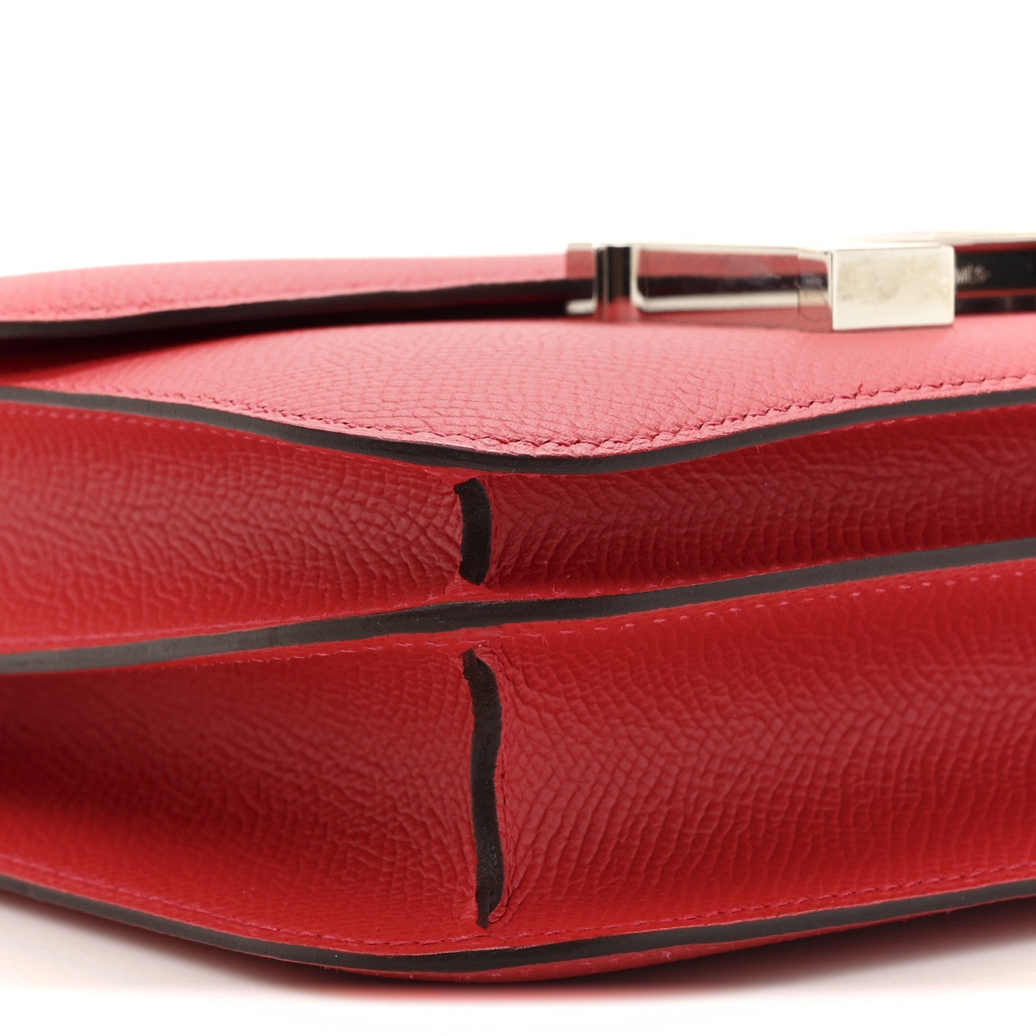 Epsom Constance 18 Rouge de Coeur