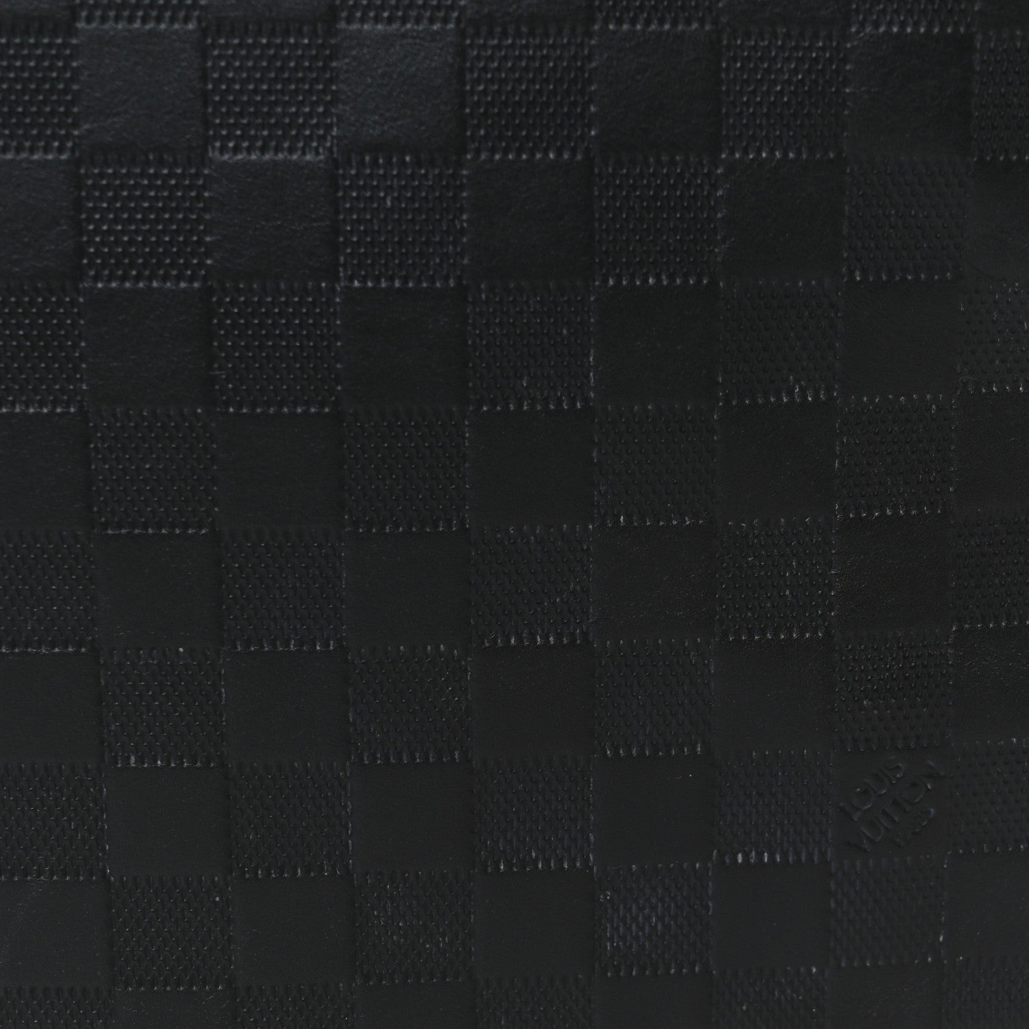 Damier Infini District PM Onyx