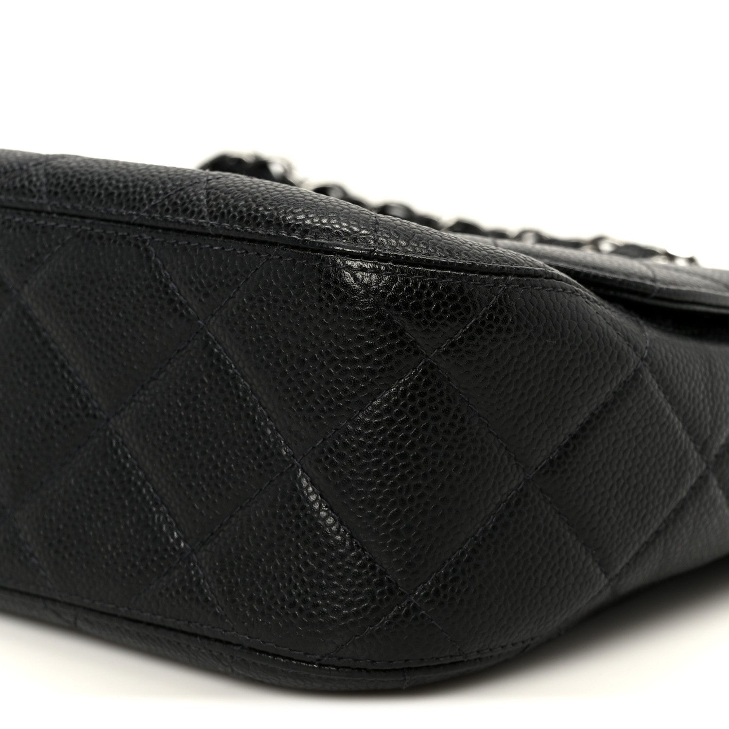 Caviar Quilted Jumbo Single Flap Black