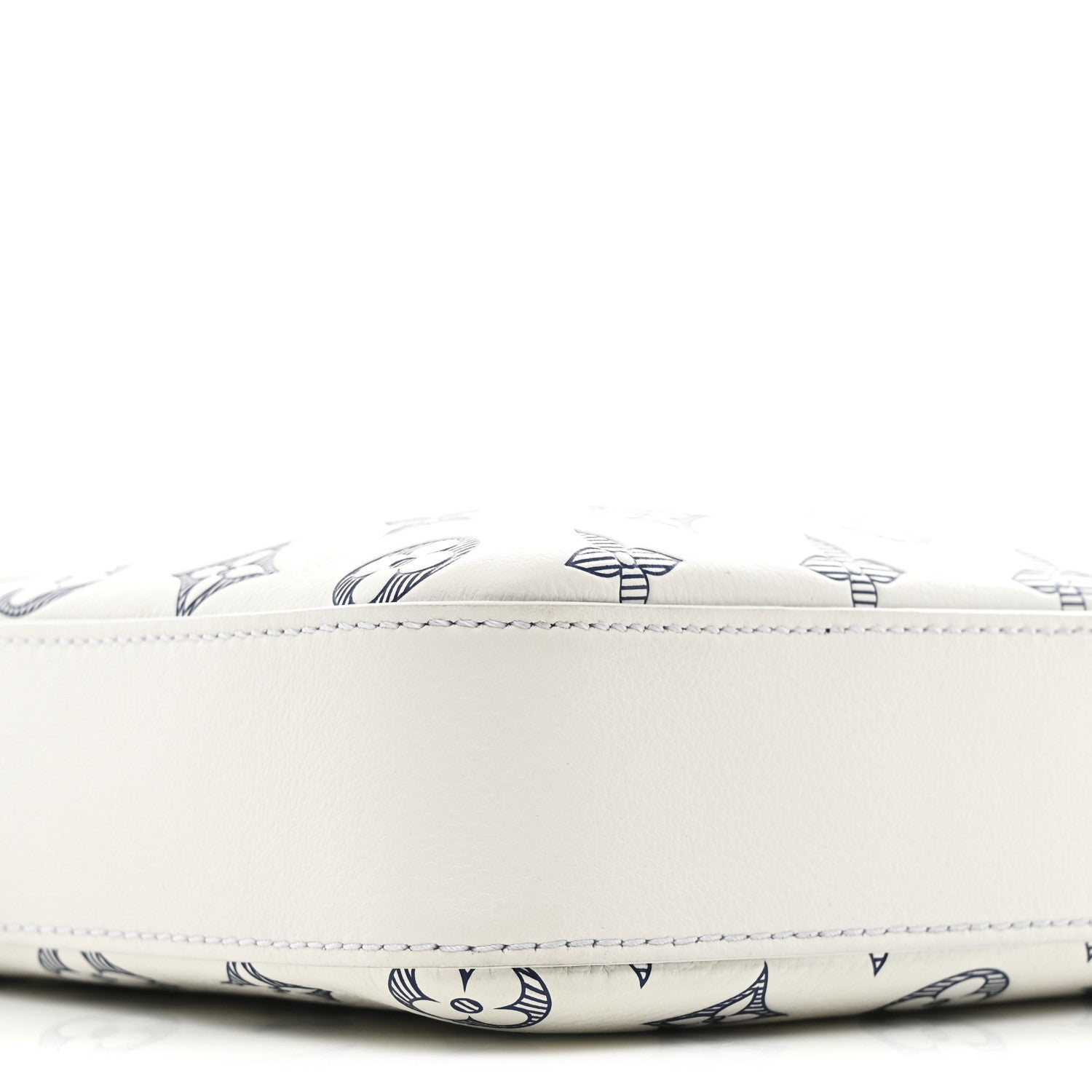 Monogram Shadow G65 Trio Messenger White
