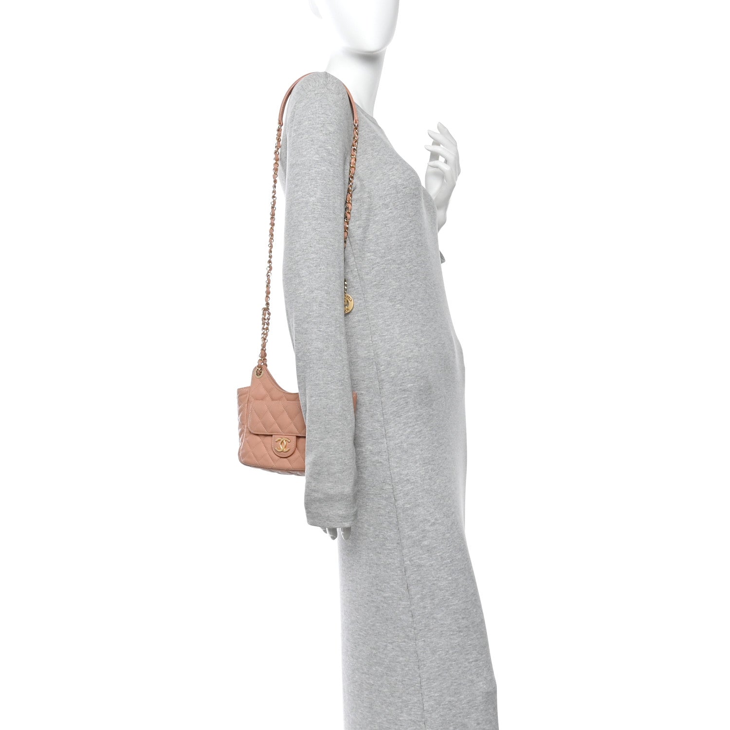 Caviar Quilted Small Wavy CC Hobo Coral