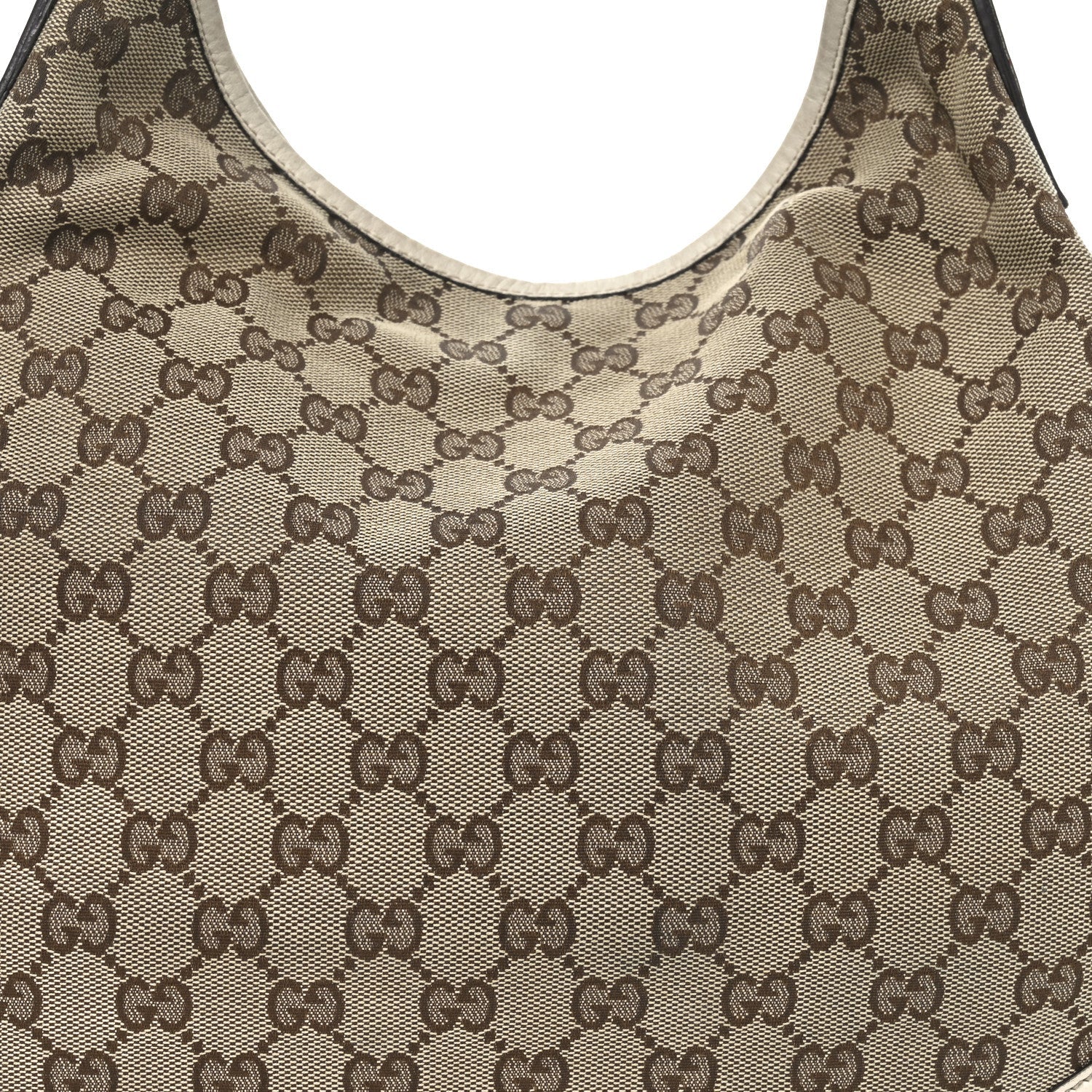 Monogram Medium New Britt Hobo Off White