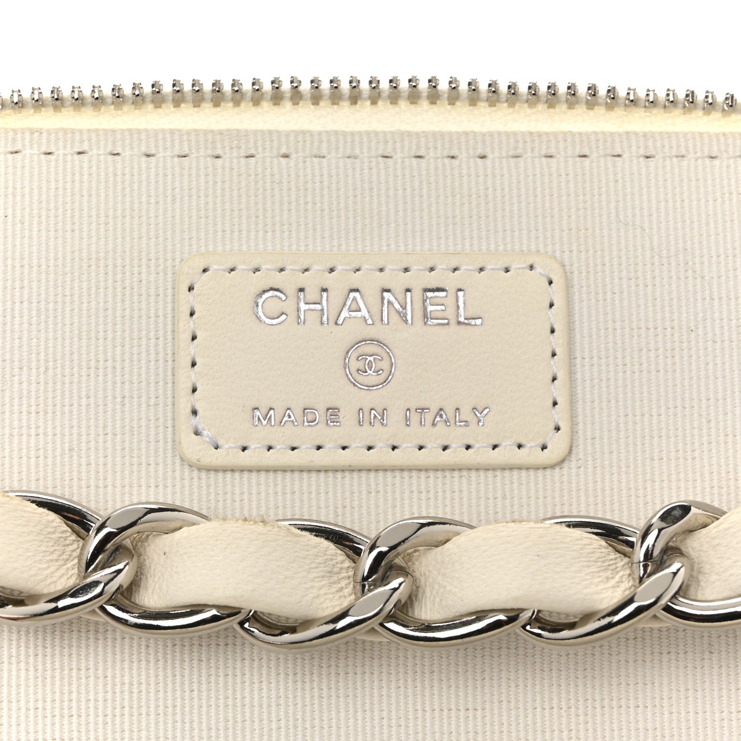 Lambskin Crochet Quilted Small Vanity Case With Chain White