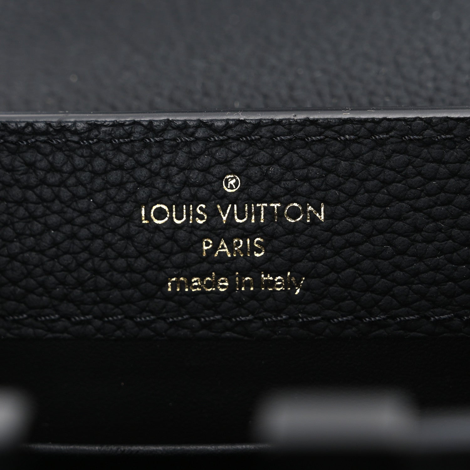 Matte Taurillon Capucines East West Mini All Black