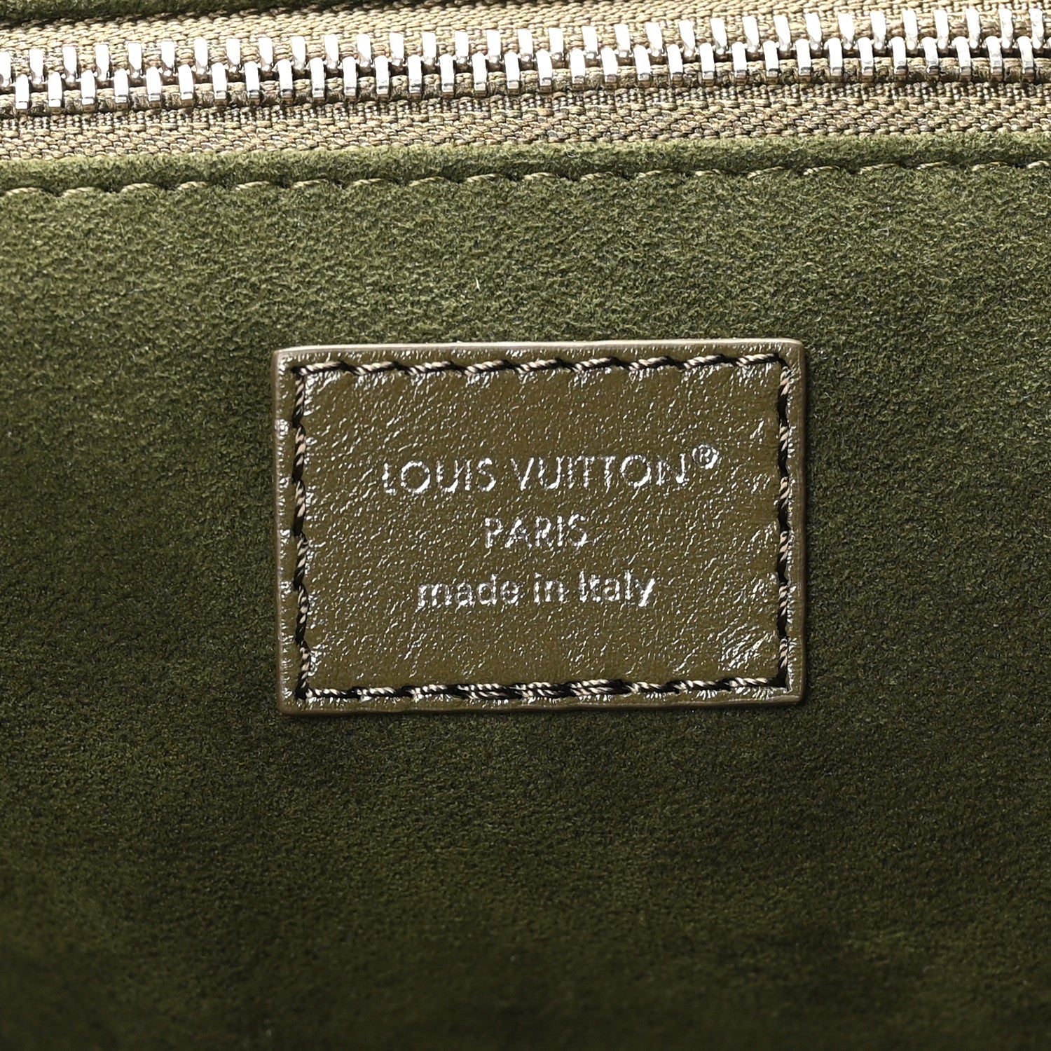 Lambskin CarryAll Vibe MM Dark Kaki