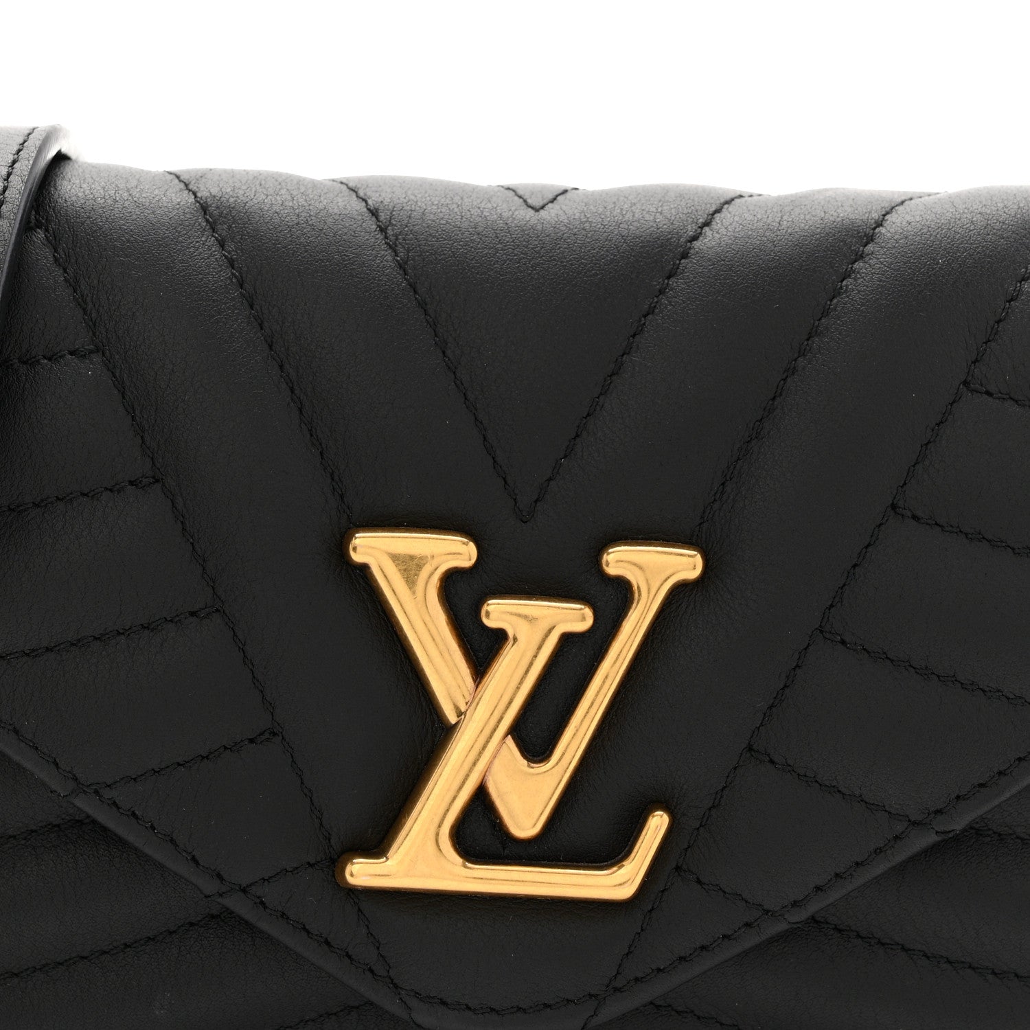 Calfskin New Wave Chain Pochette Black