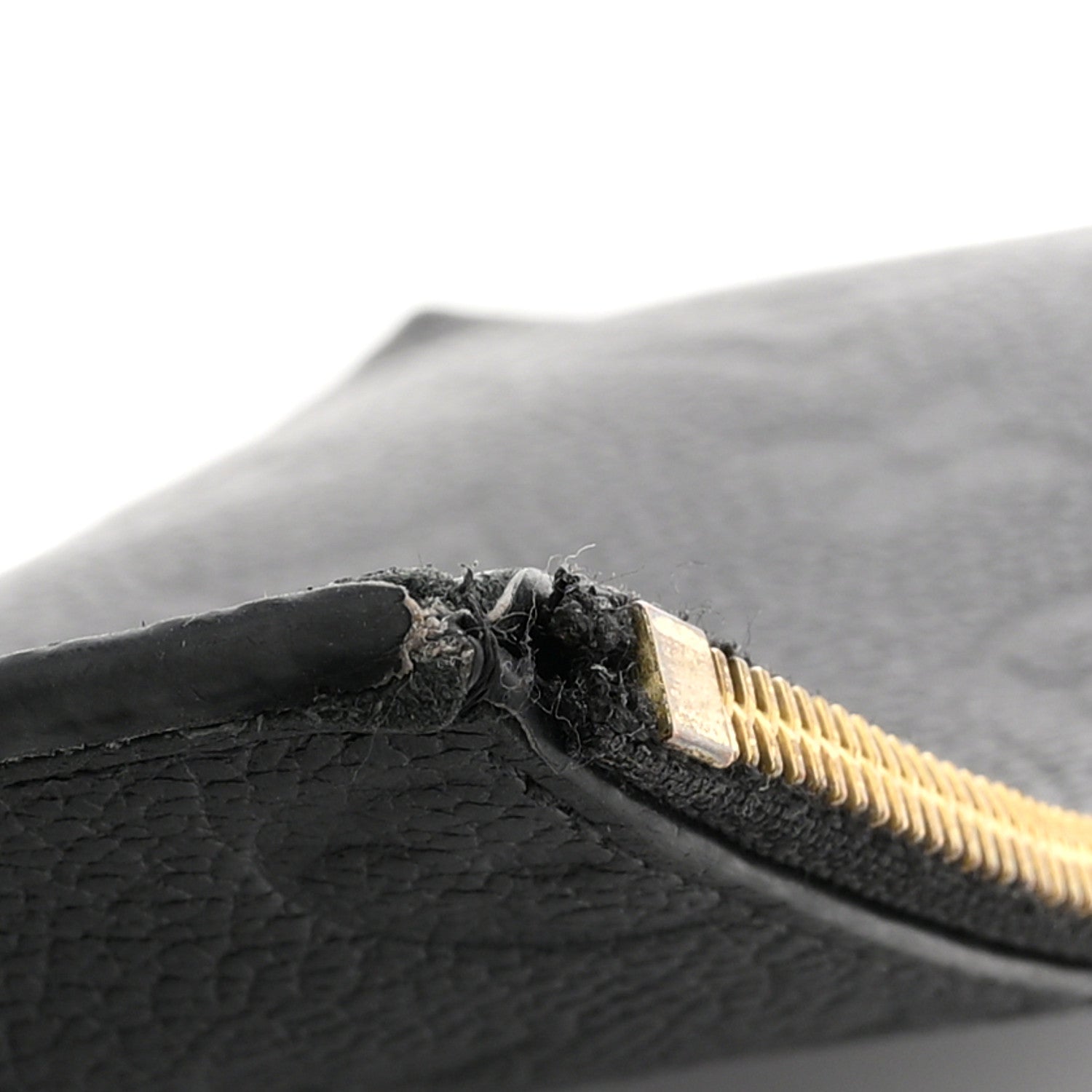 Empreinte Felicie Chain Wallet Zippered Insert Black