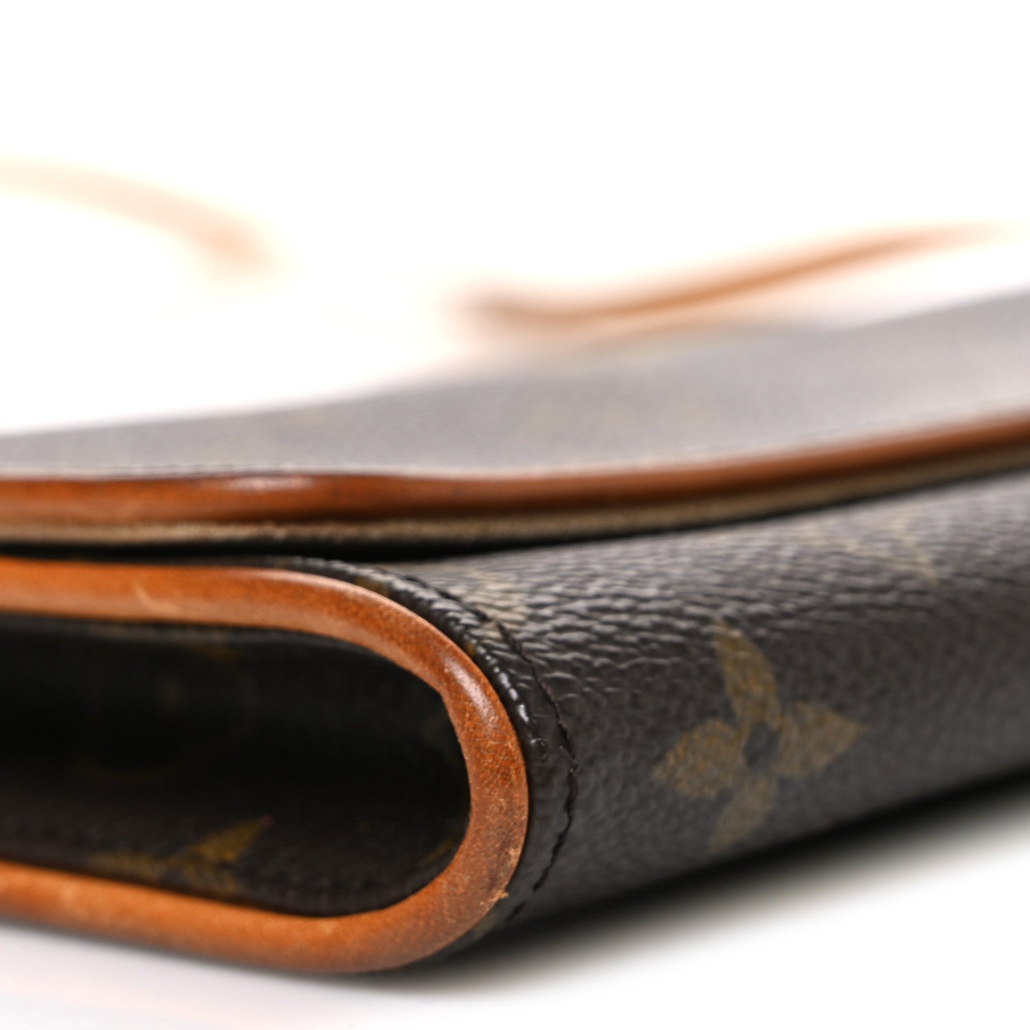 Monogram Pochette Twin GM