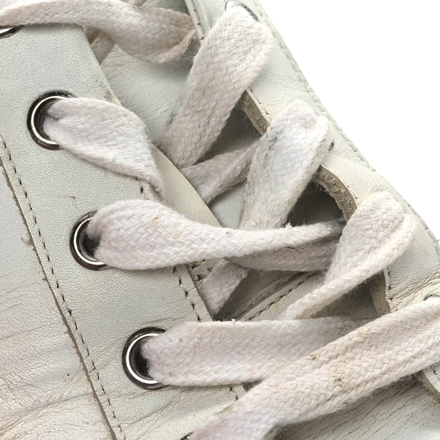 Calfskin Womens Advantage Sneakers 37 White