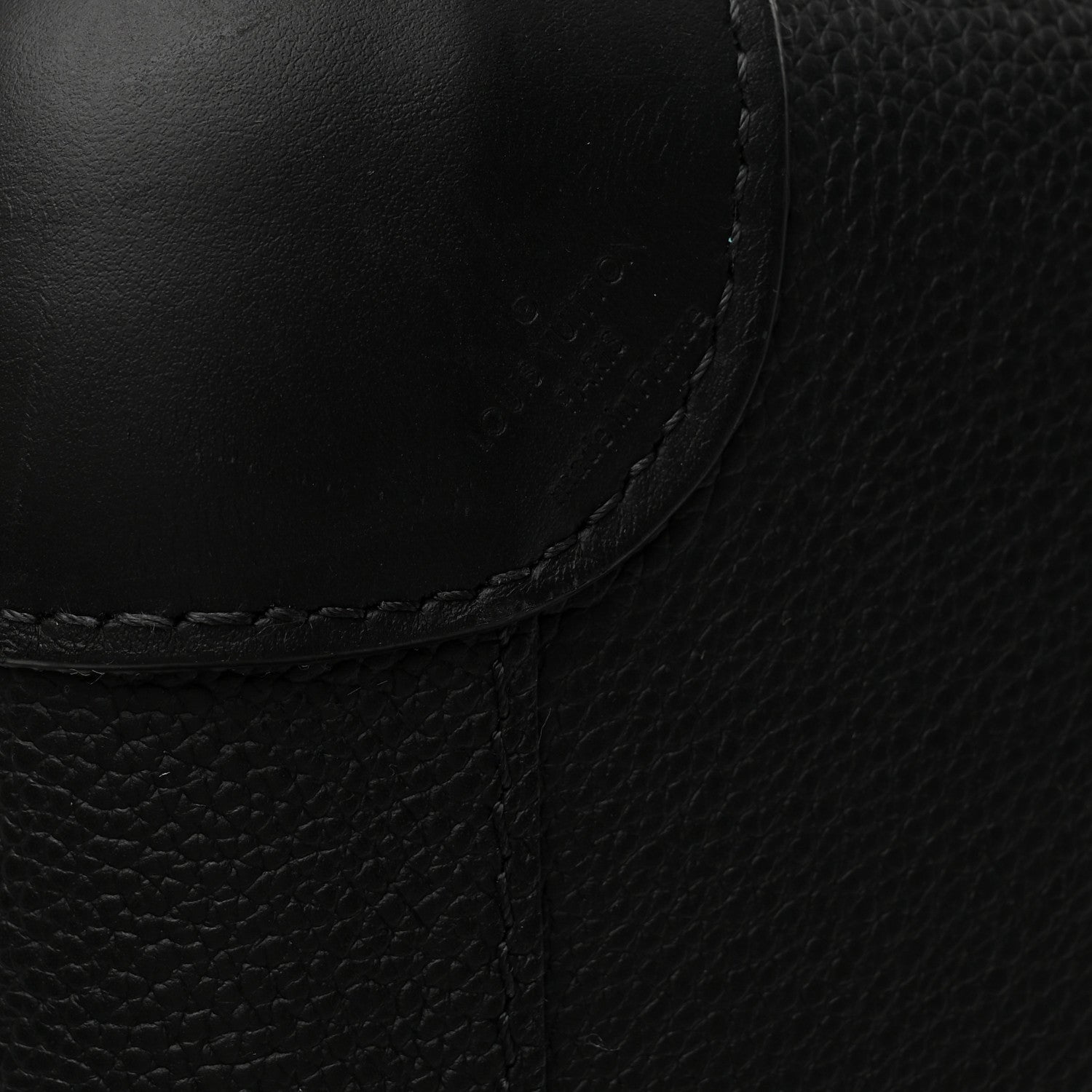 Cowhide Aerogram Horizon 55 Black
