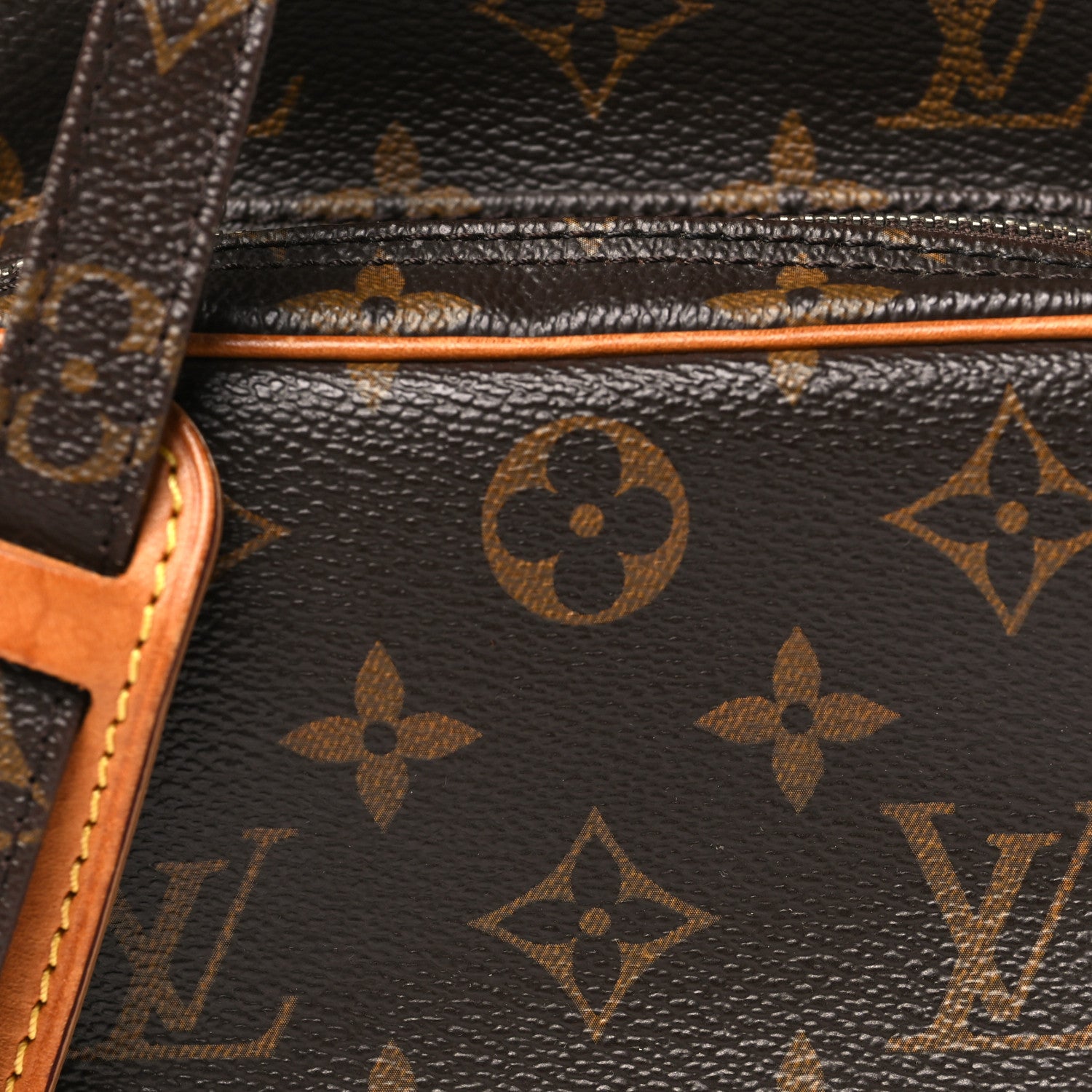 Monogram Amazone