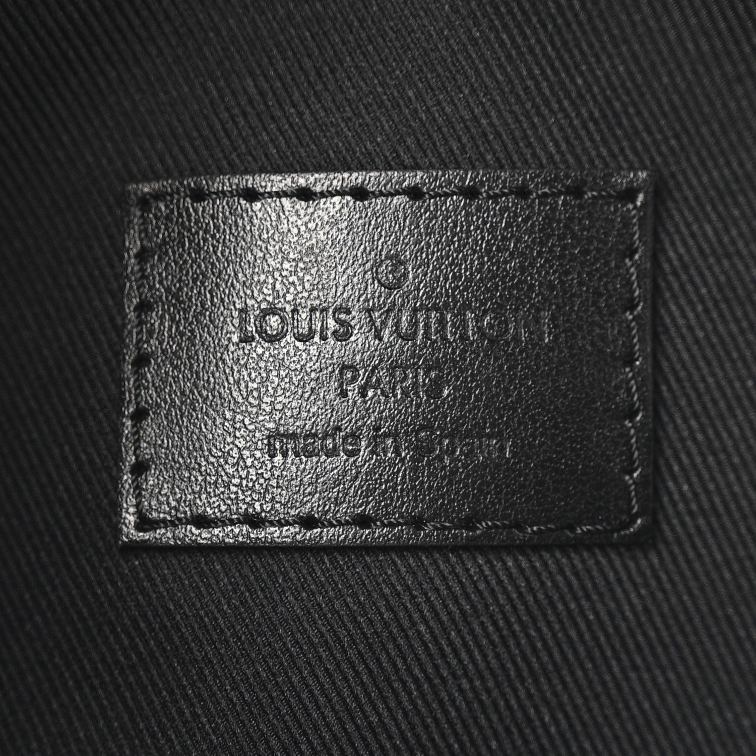 Calfskin Monogram Shadow Discovery Bumbag Black
