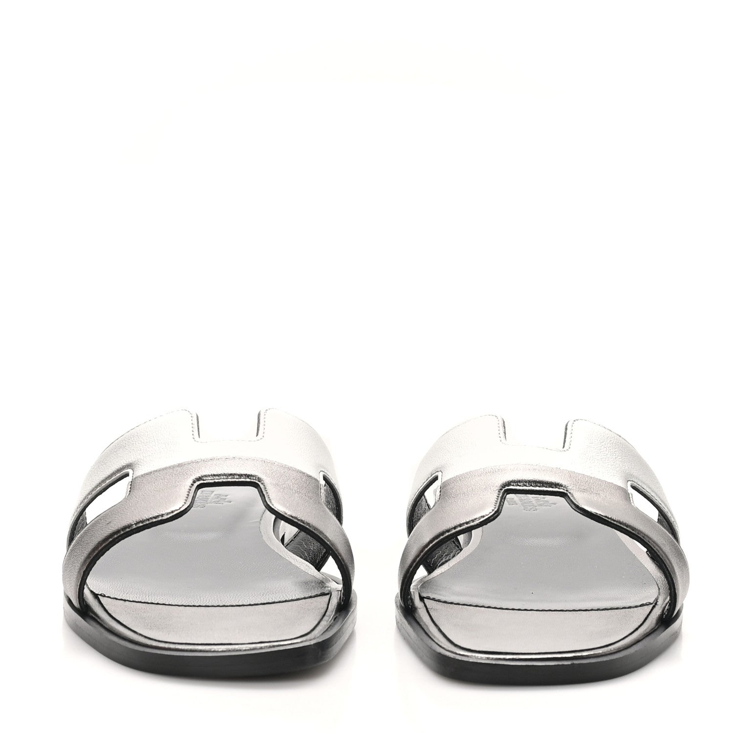 Metallic Nappa Box Oran Sandals 37 Canon De Fusil Argent