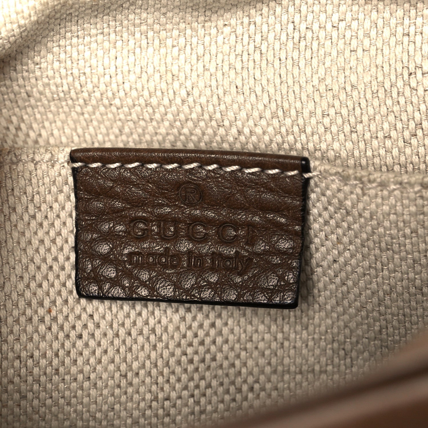 Pebbled Calfskin Small Soho Disco Bag Acero