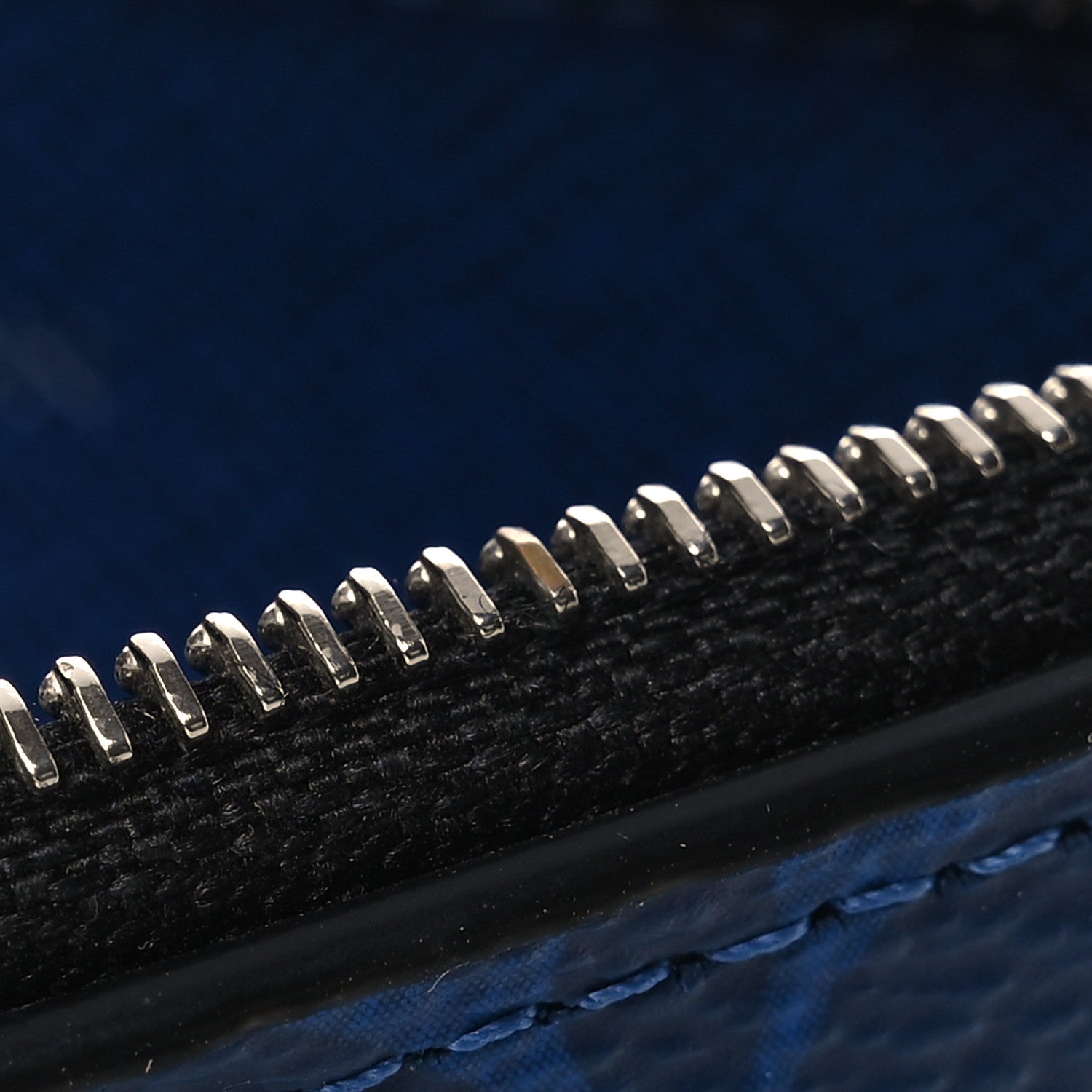 Taigarama Coin Card Holder Cobalt Blue