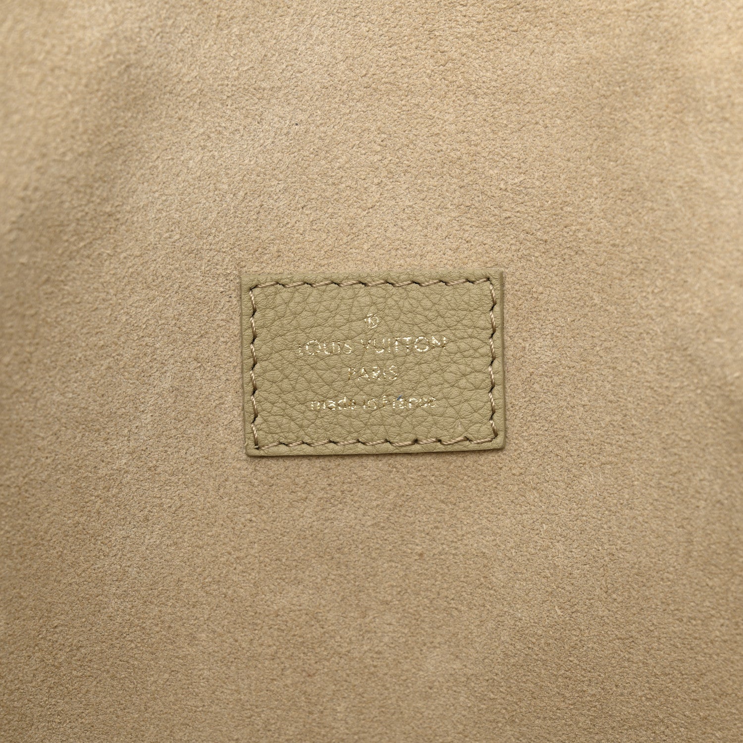 Grained Calfskin Low Key Cabas MM Clay