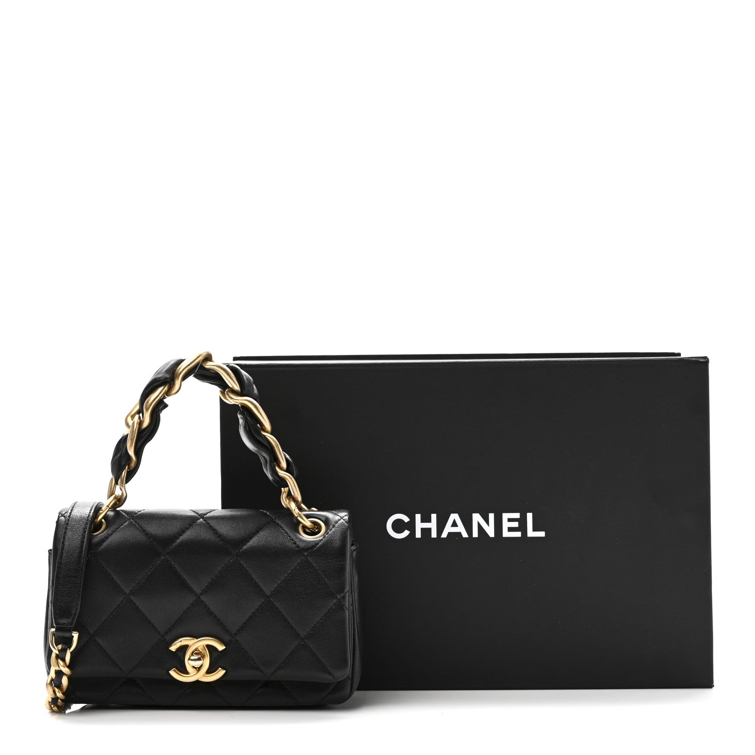 Shiny Lambskin Small Chain Is More Flap Black