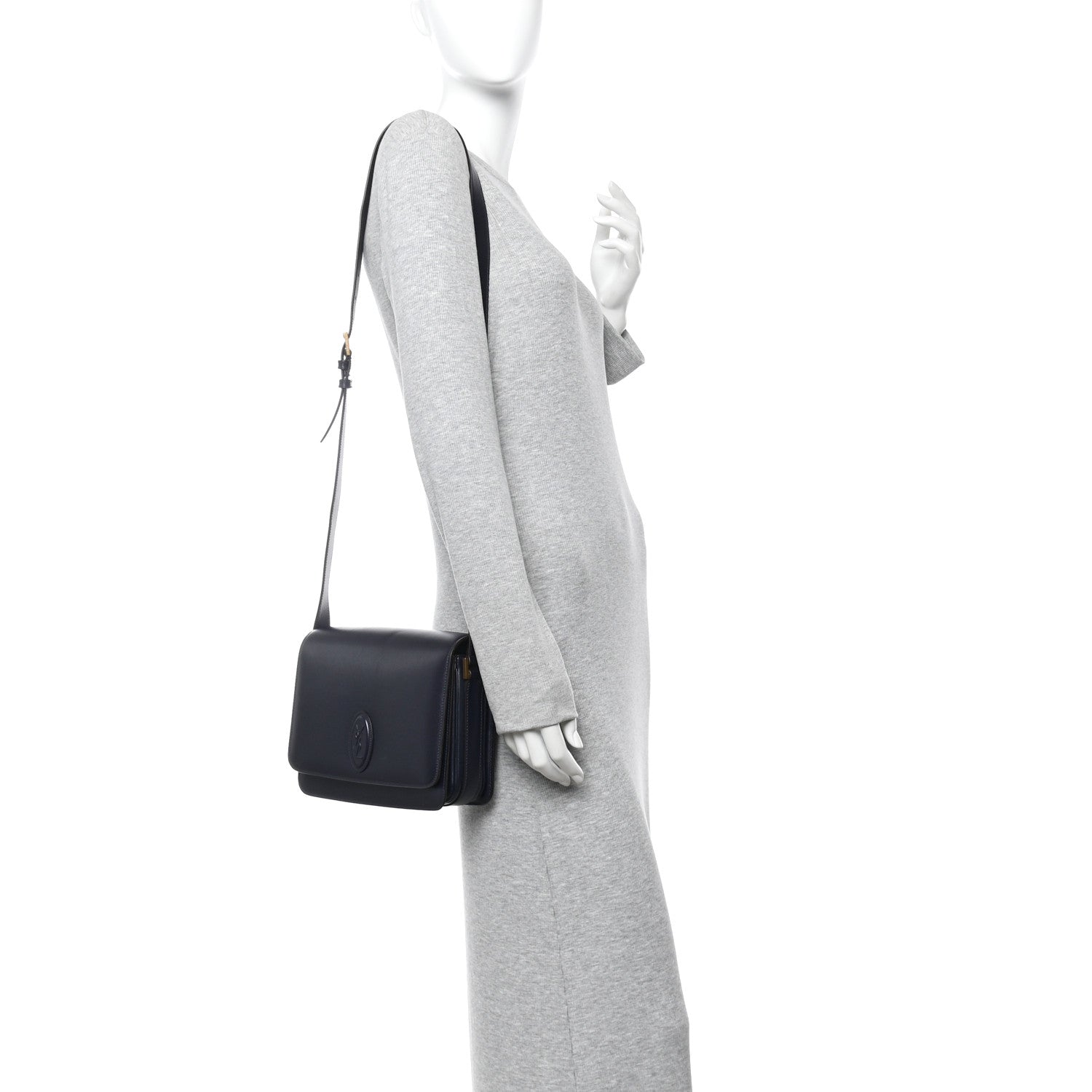 Calfskin Medium Le 61 Shoulder Bag Navy