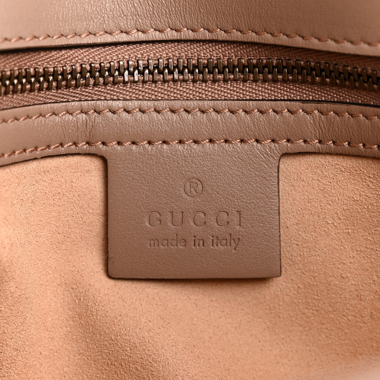 Calfskin Matelasse Small GG Marmont Shoulder Bag Porcelain Rose