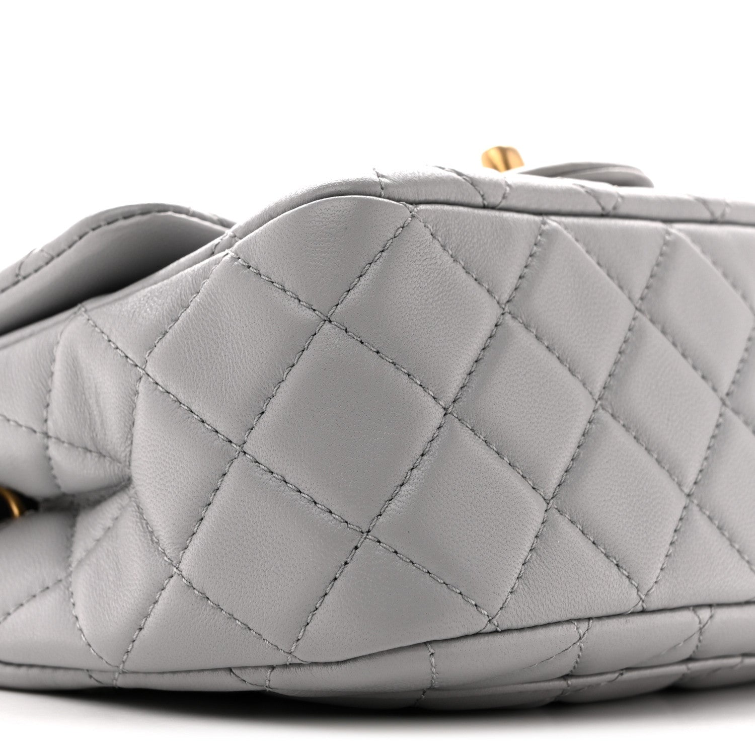 Lambskin Quilted Mini Pearl Crush Flap Light Grey