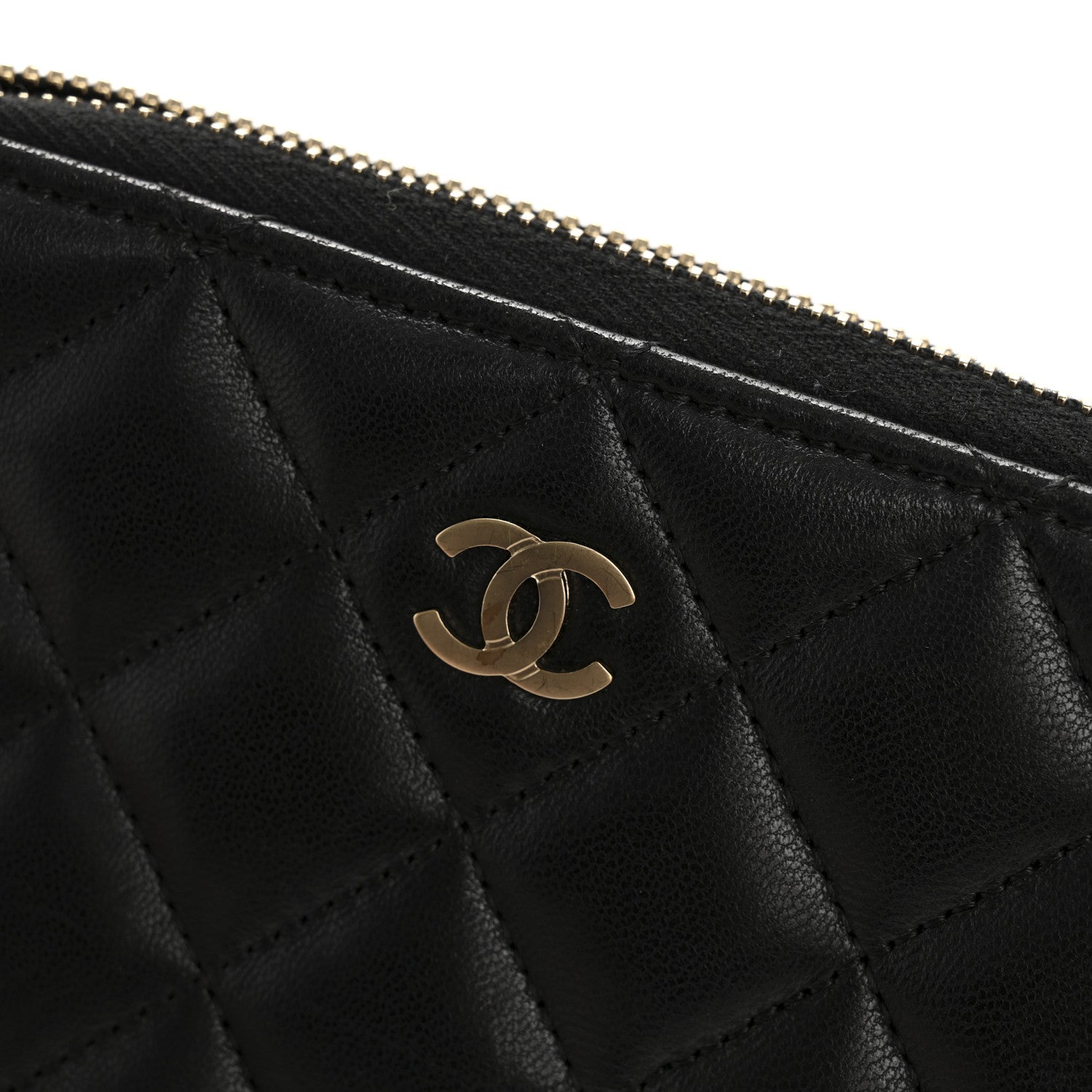 Lambskin Quilted Medium Zip Around Wallet Black