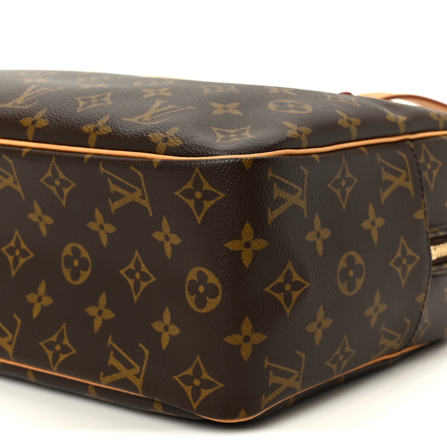 Monogram Cite GM