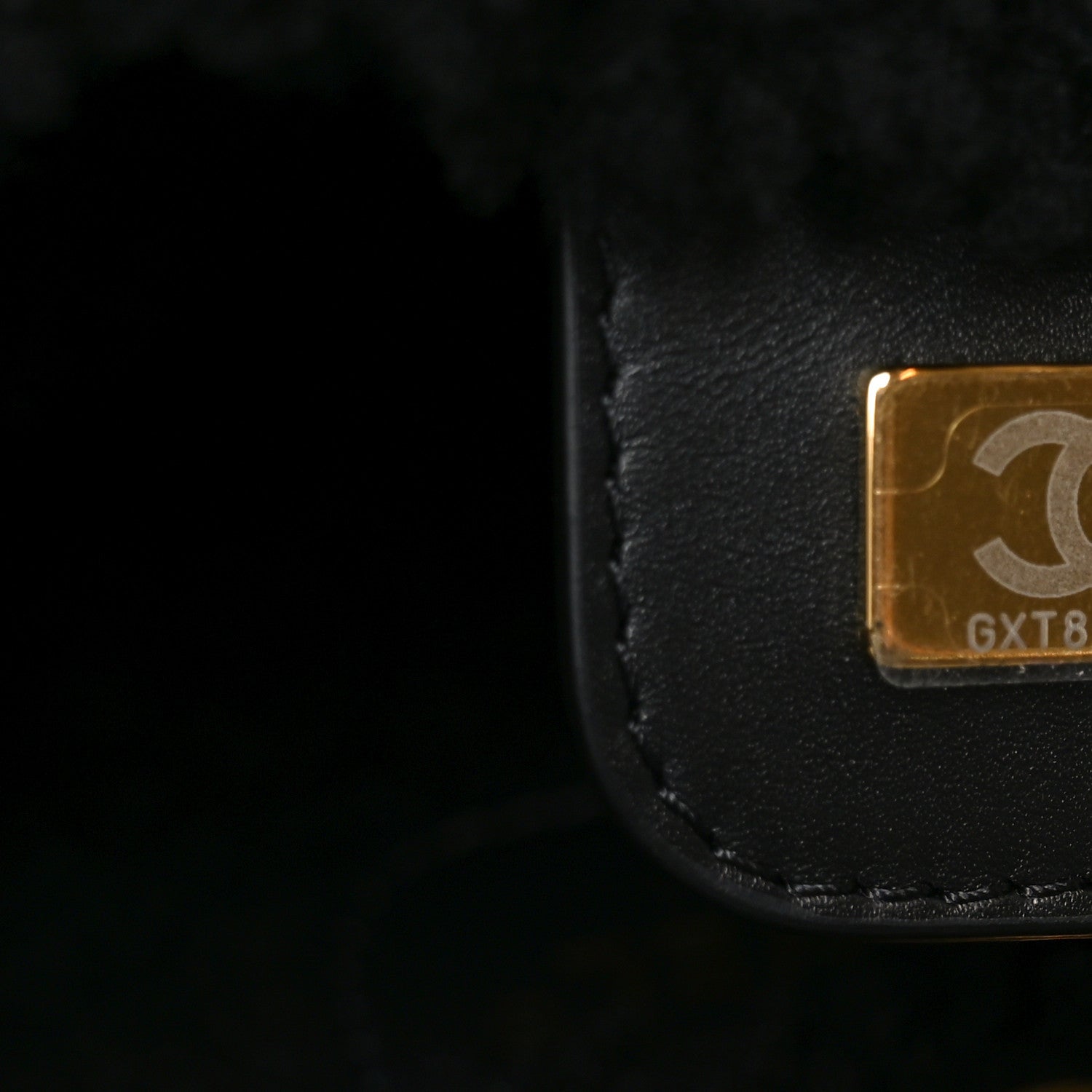 Aged Lambskin Shearling Quilted Small Chanel 22 Black