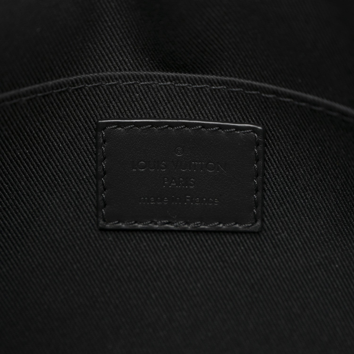 Monogram Macassar Montsouris Messenger PM
