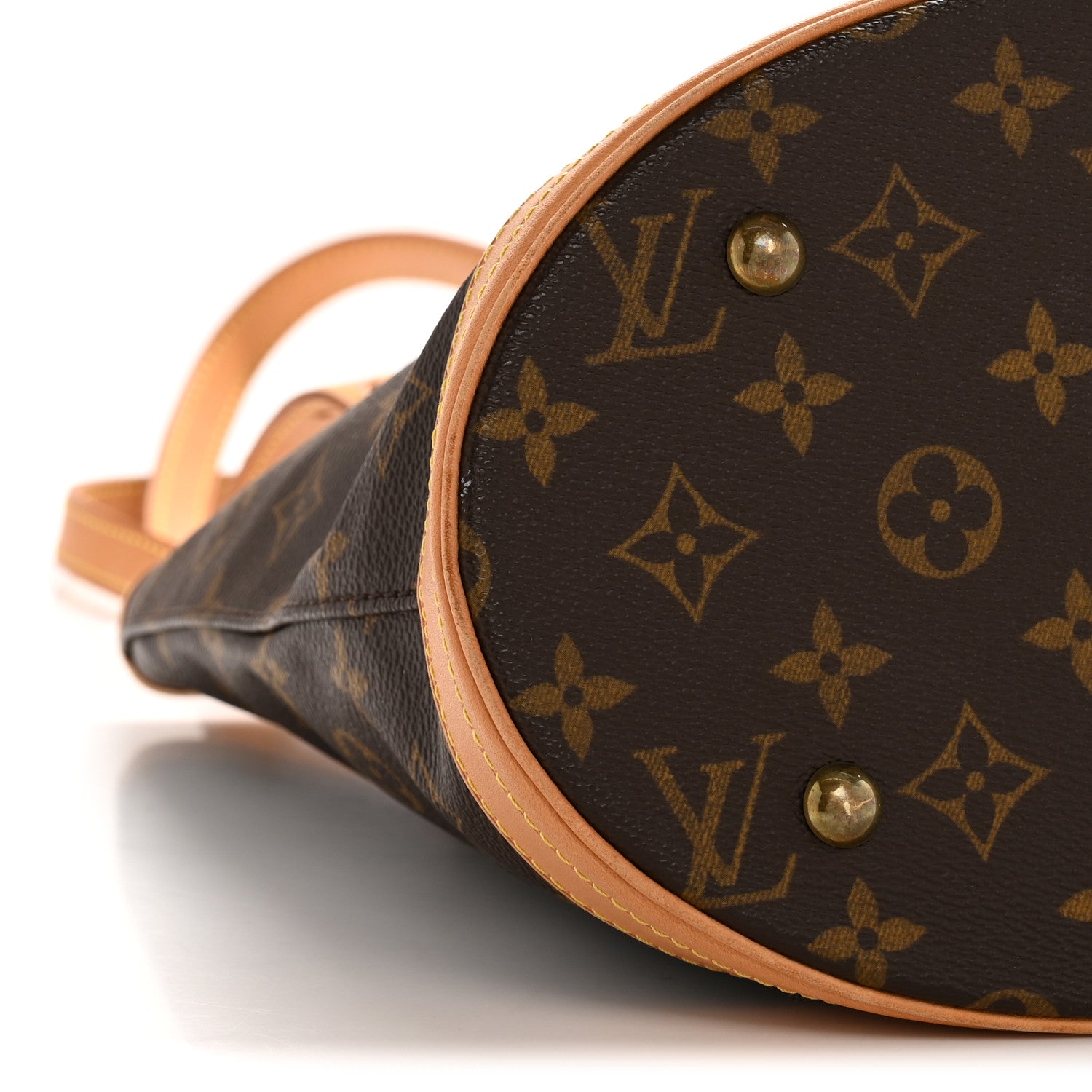 Monogram Petit Bucket 23