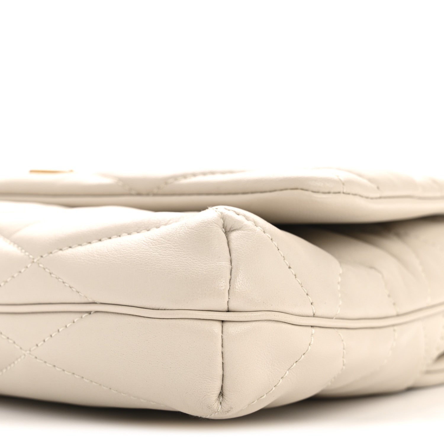 Lambskin Quilted Le 57 Diamond Shoulder Bag Crema Soft