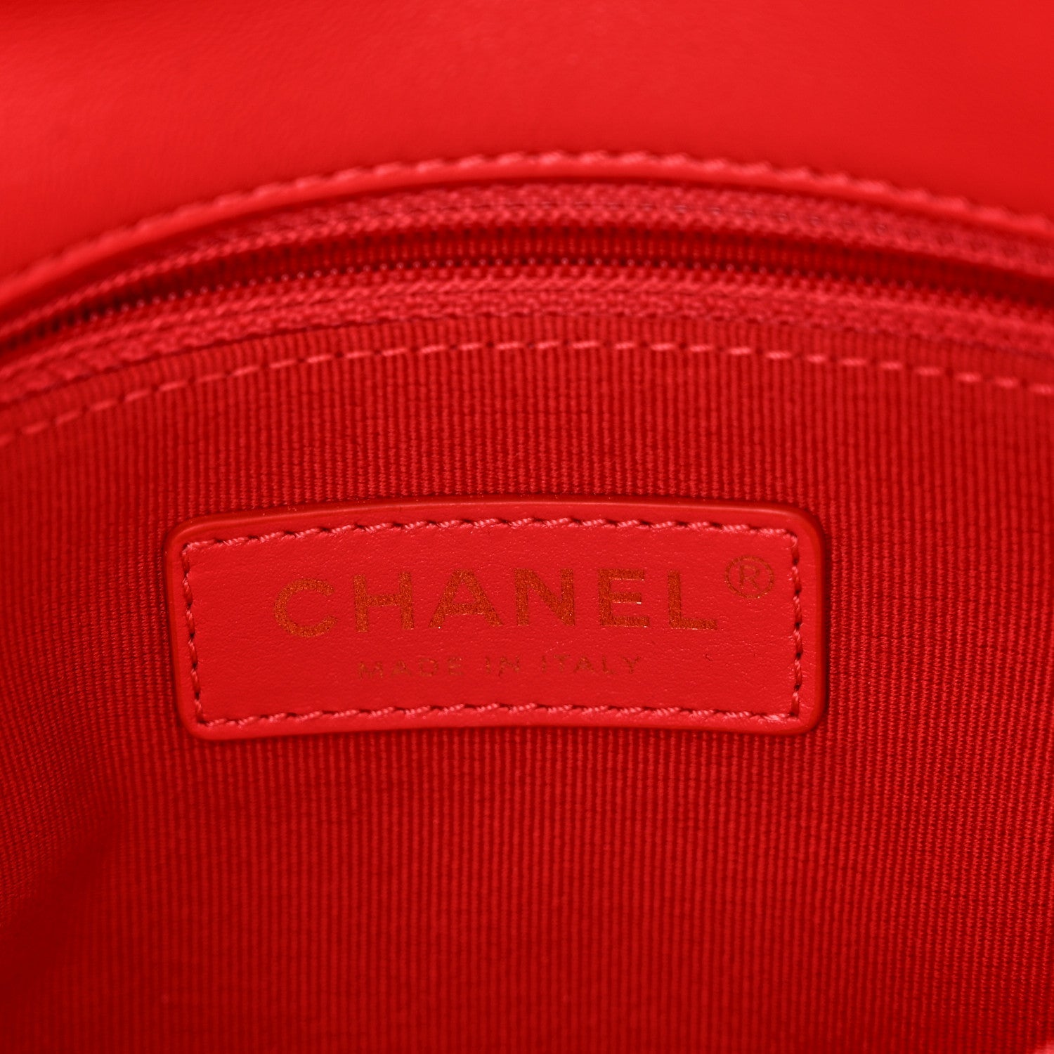 Lambskin Quilted Small Lacquered Chain Flap Red