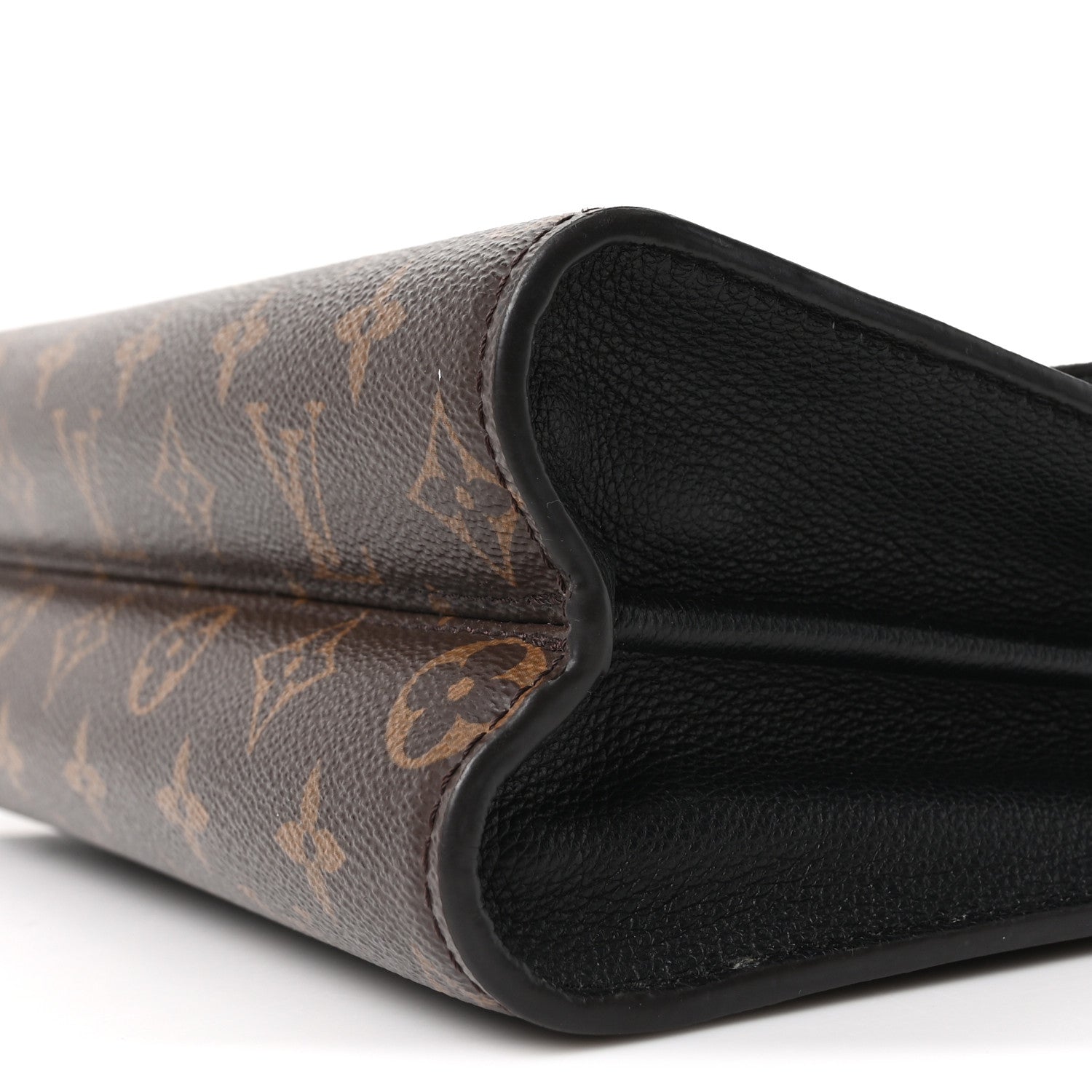 Monogram Victoire Black