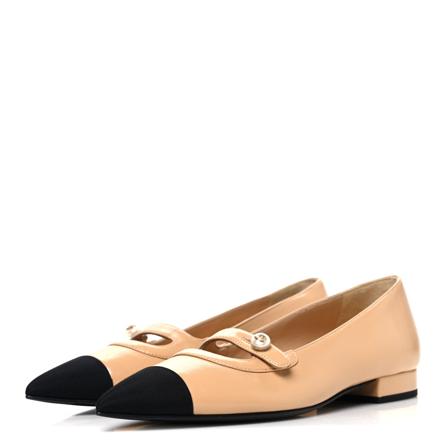 Shiny Lambskin Grosgrain Pointed Toe CC Ballet Flats 36 Beige Black