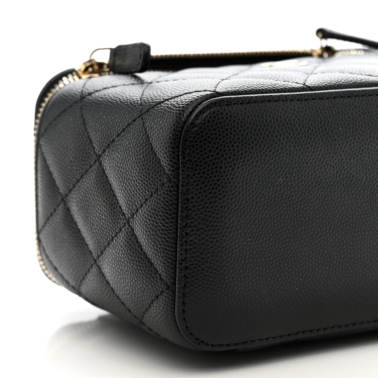 Caviar Quilted Small Vanity Case With Chain Black