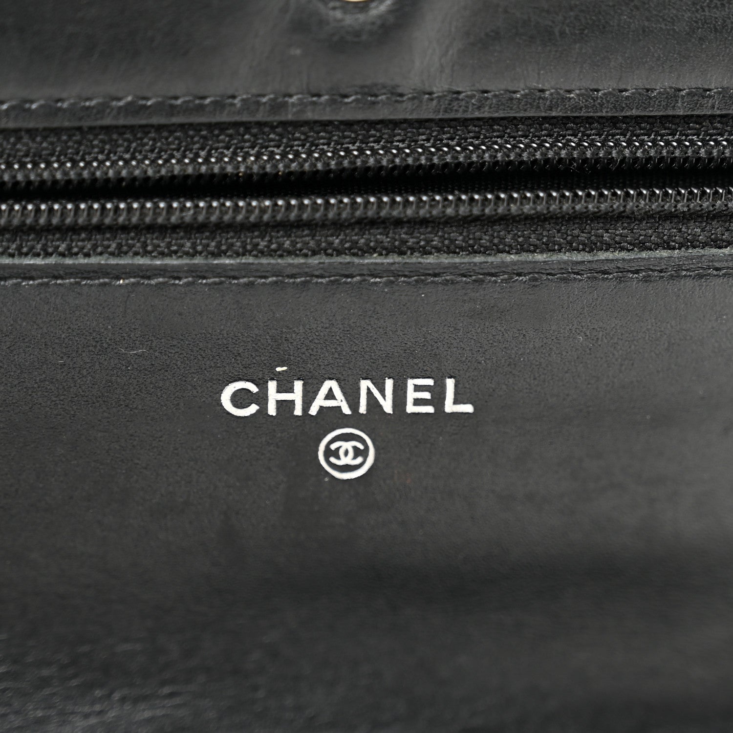 Caviar Timeless CC Wallet On Chain WOC Black