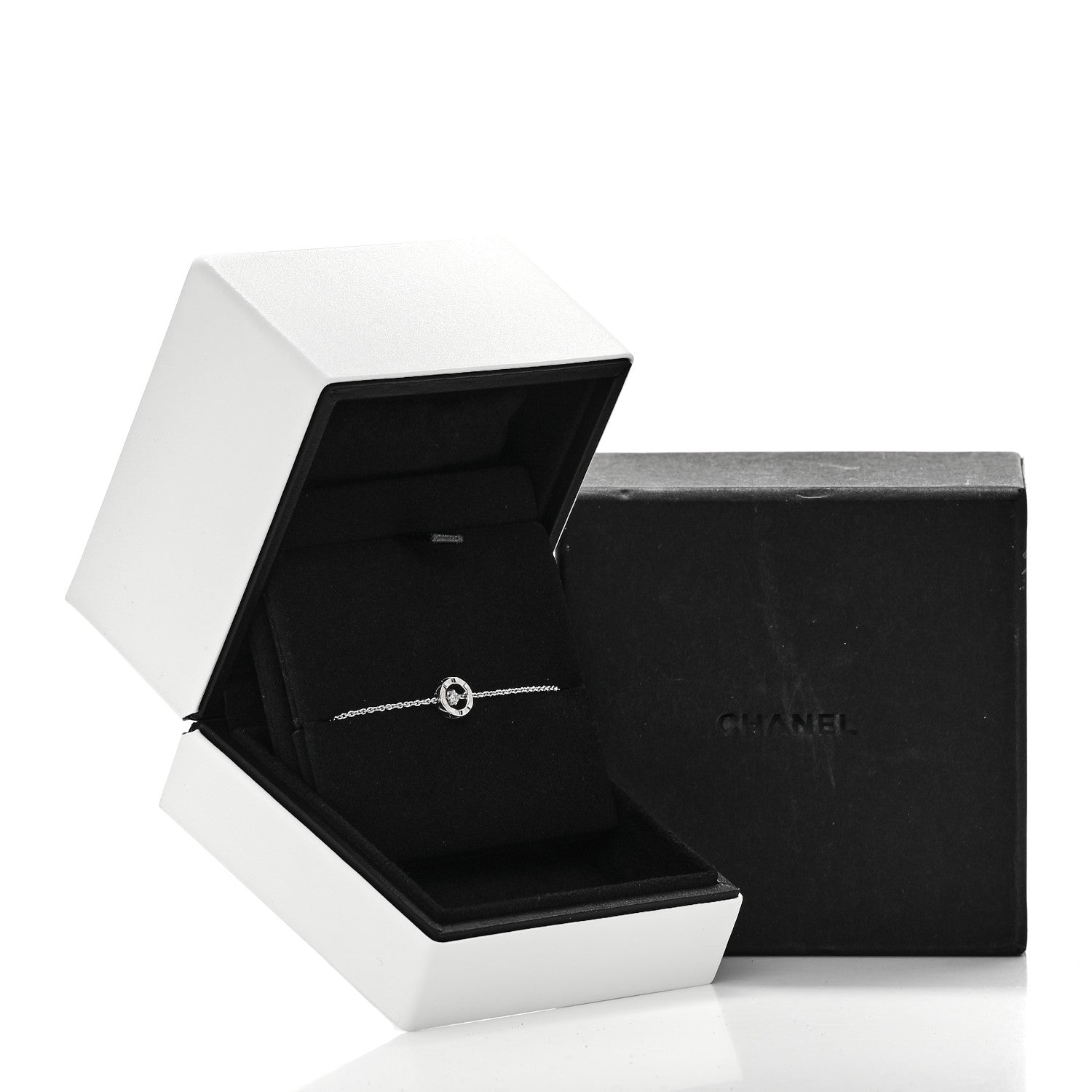 18K White Gold Diamond Coco Crush Station Bracelet