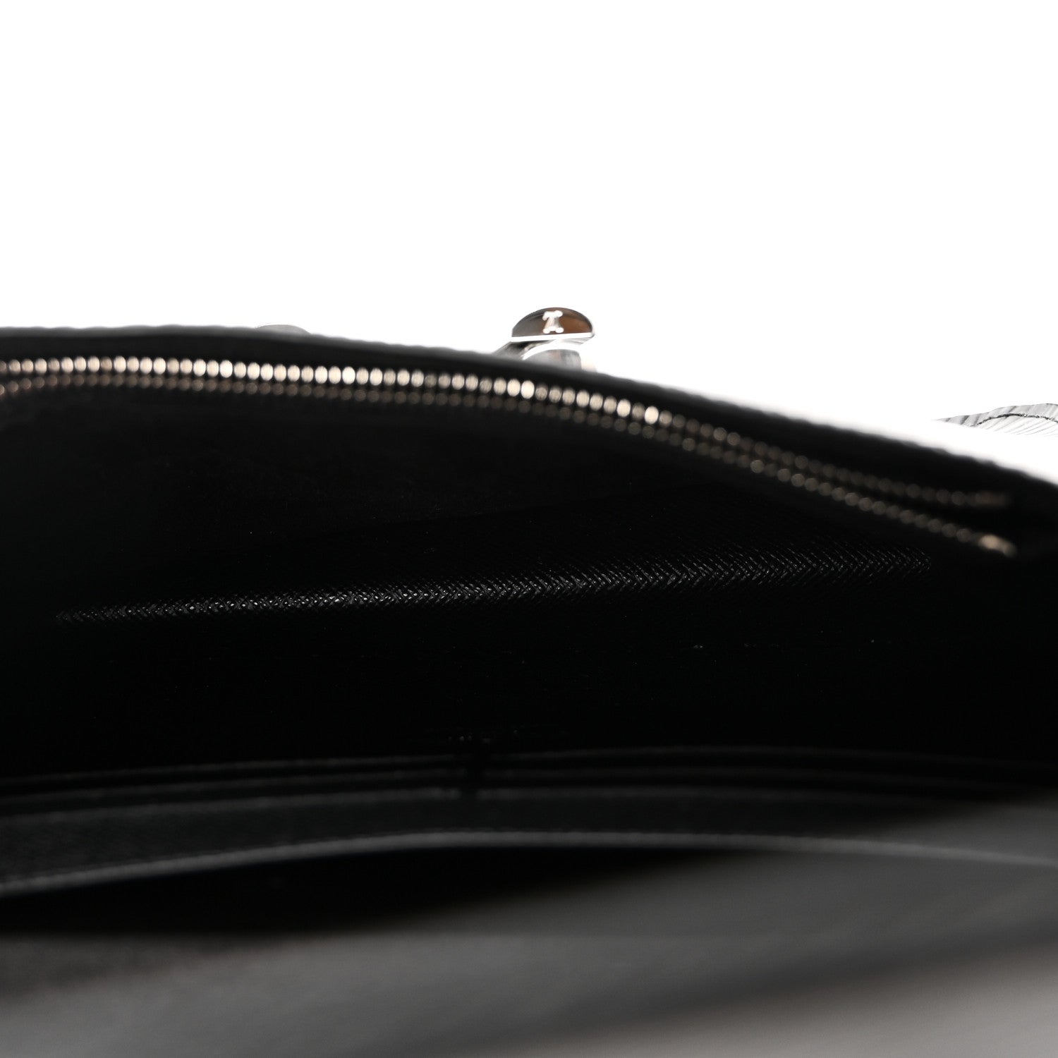 Epi Twist Belt Chain Wallet Black