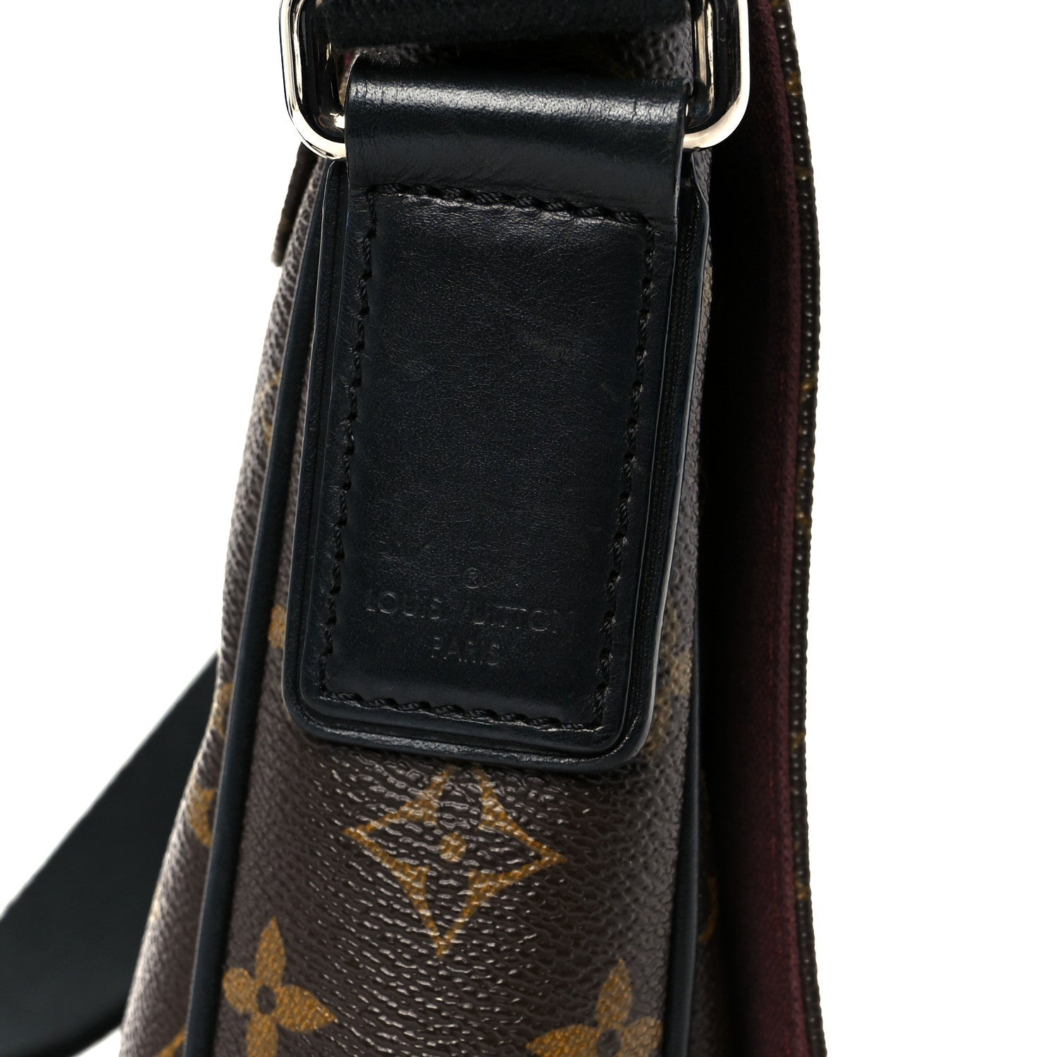 Monogram Macassar District PM