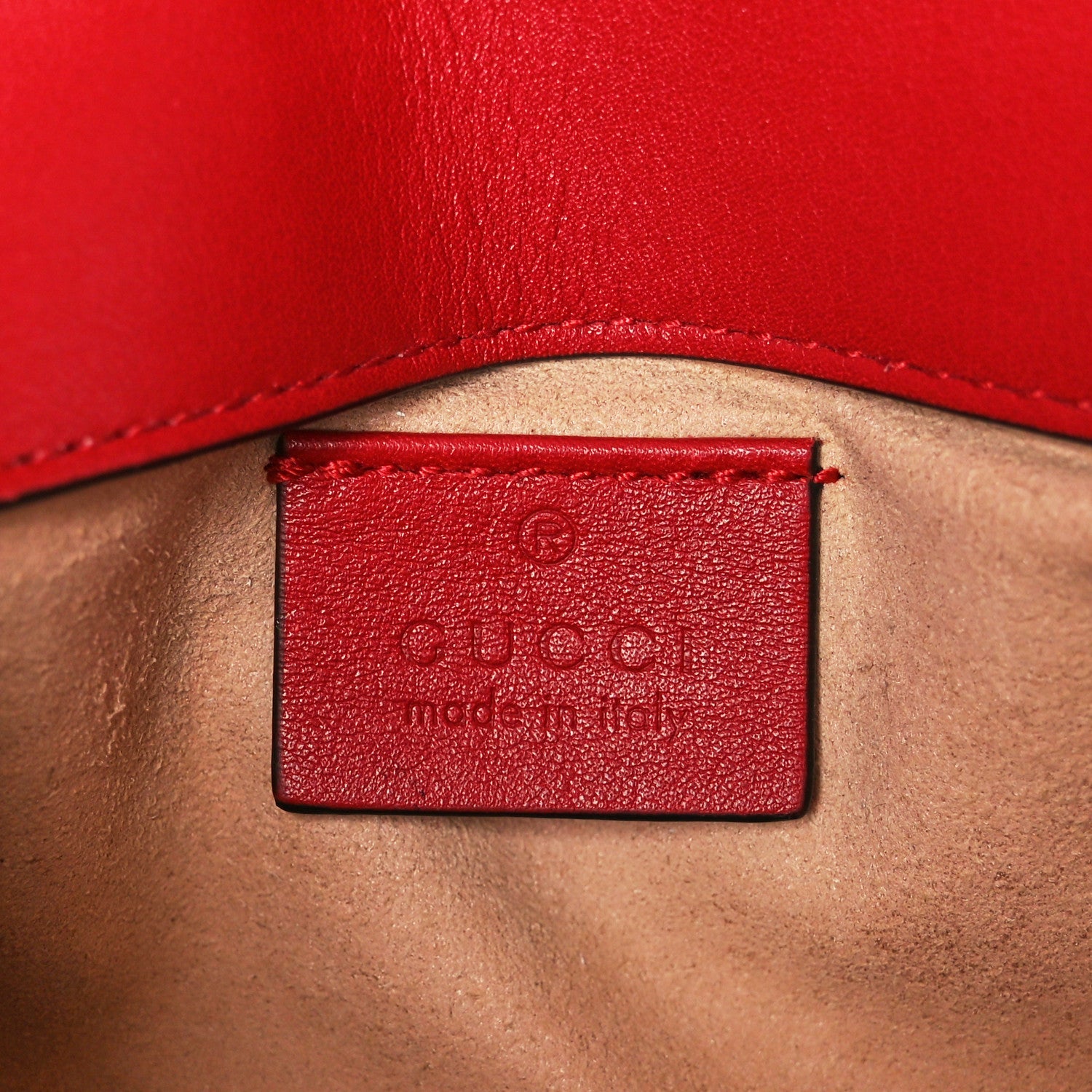 Calfskin Matelasse Super Mini GG Marmont Shoulder Bag Hibiscus Red