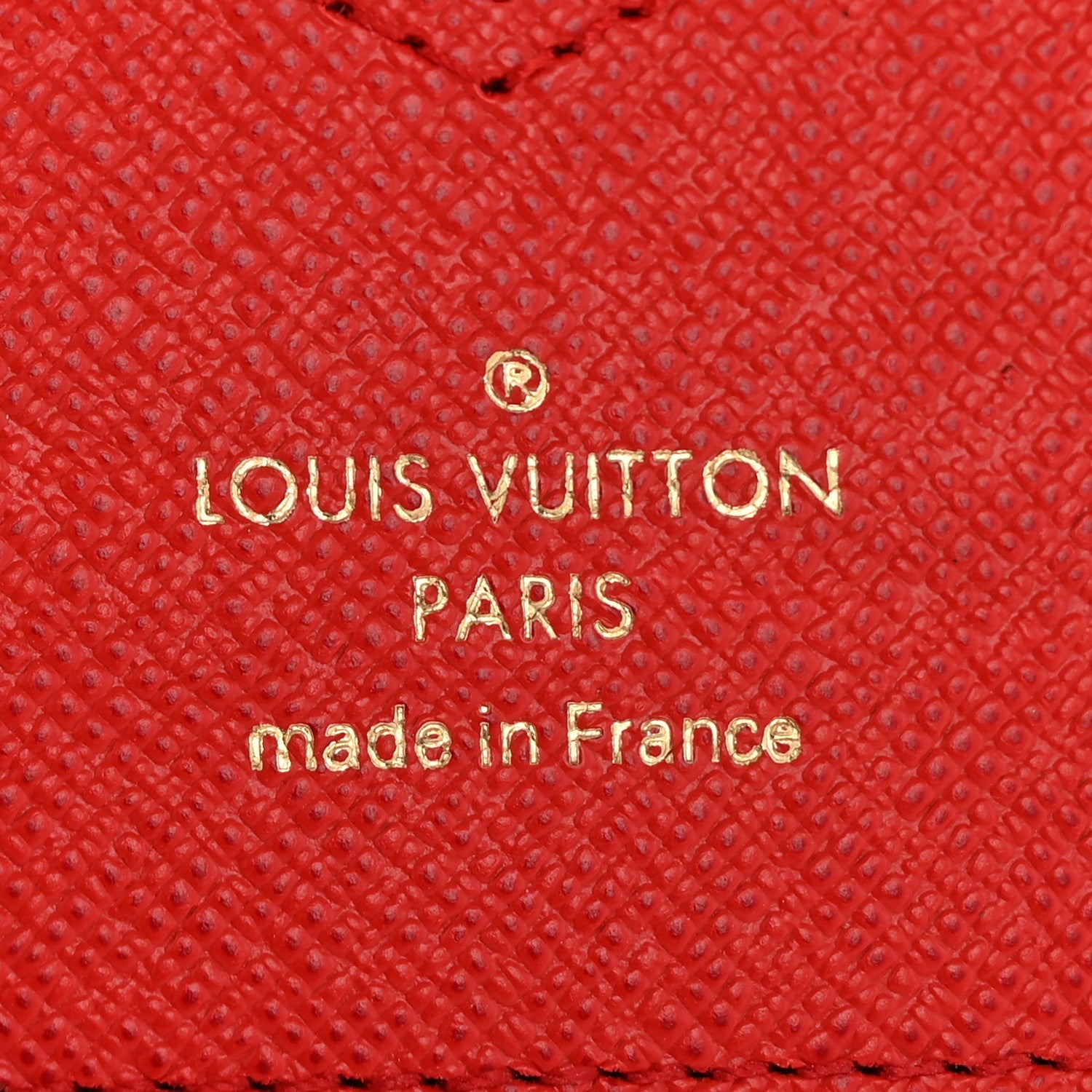 Monogram 2019 Christmas Animation Passport Cover Rouge