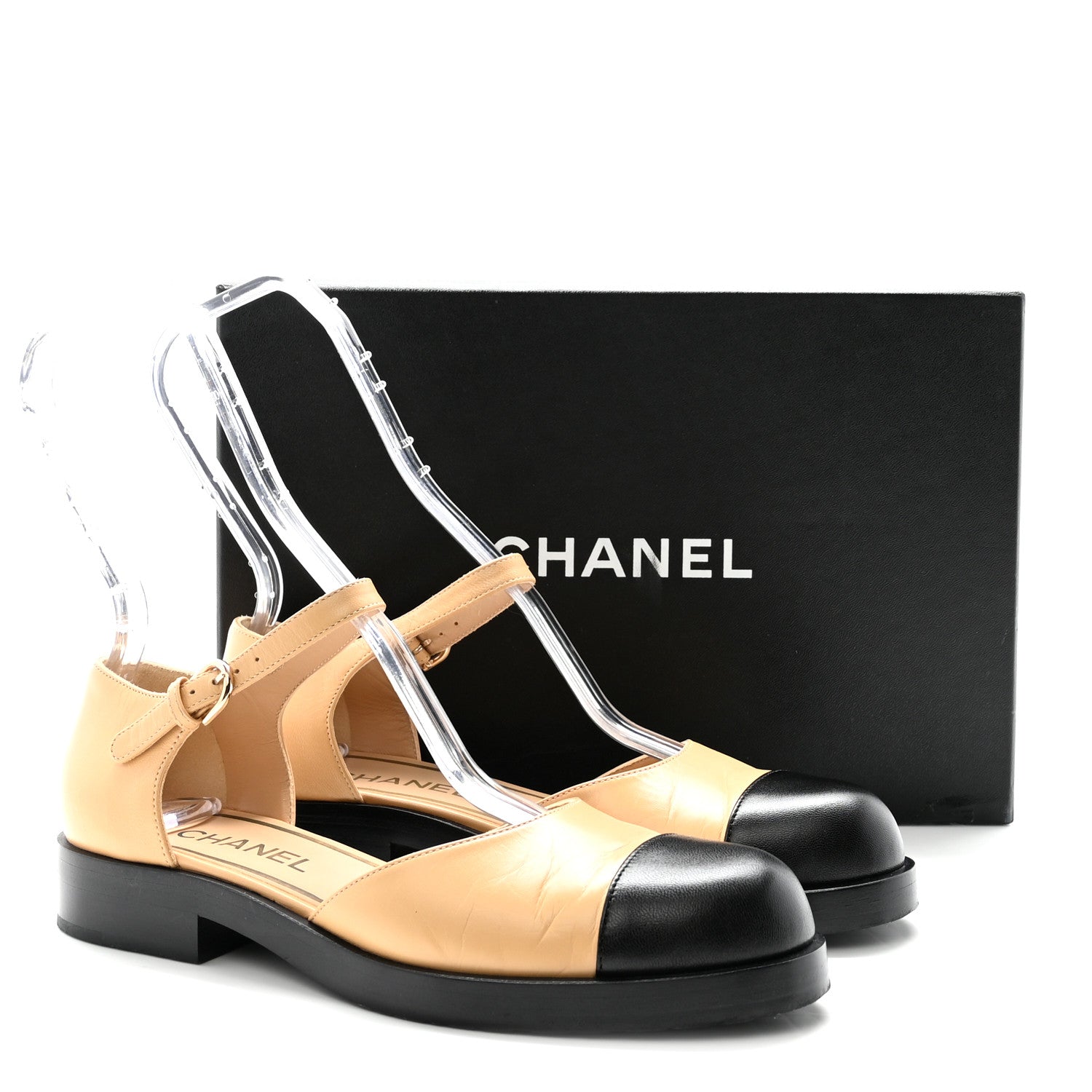Shiny Goatskin Mary Jane Flats 38.5 Beige Black