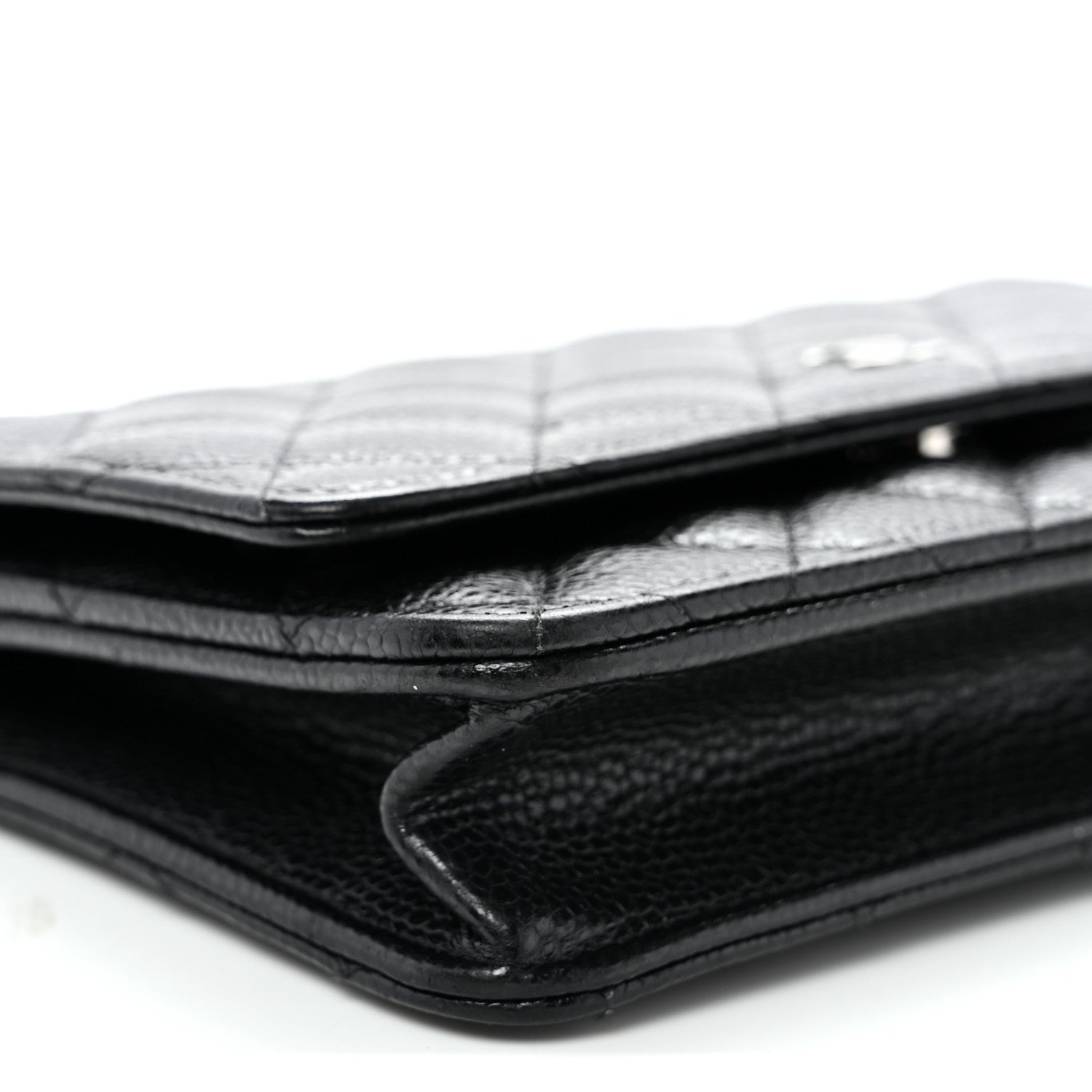Caviar Quilted Wallet on Chain WOC Black