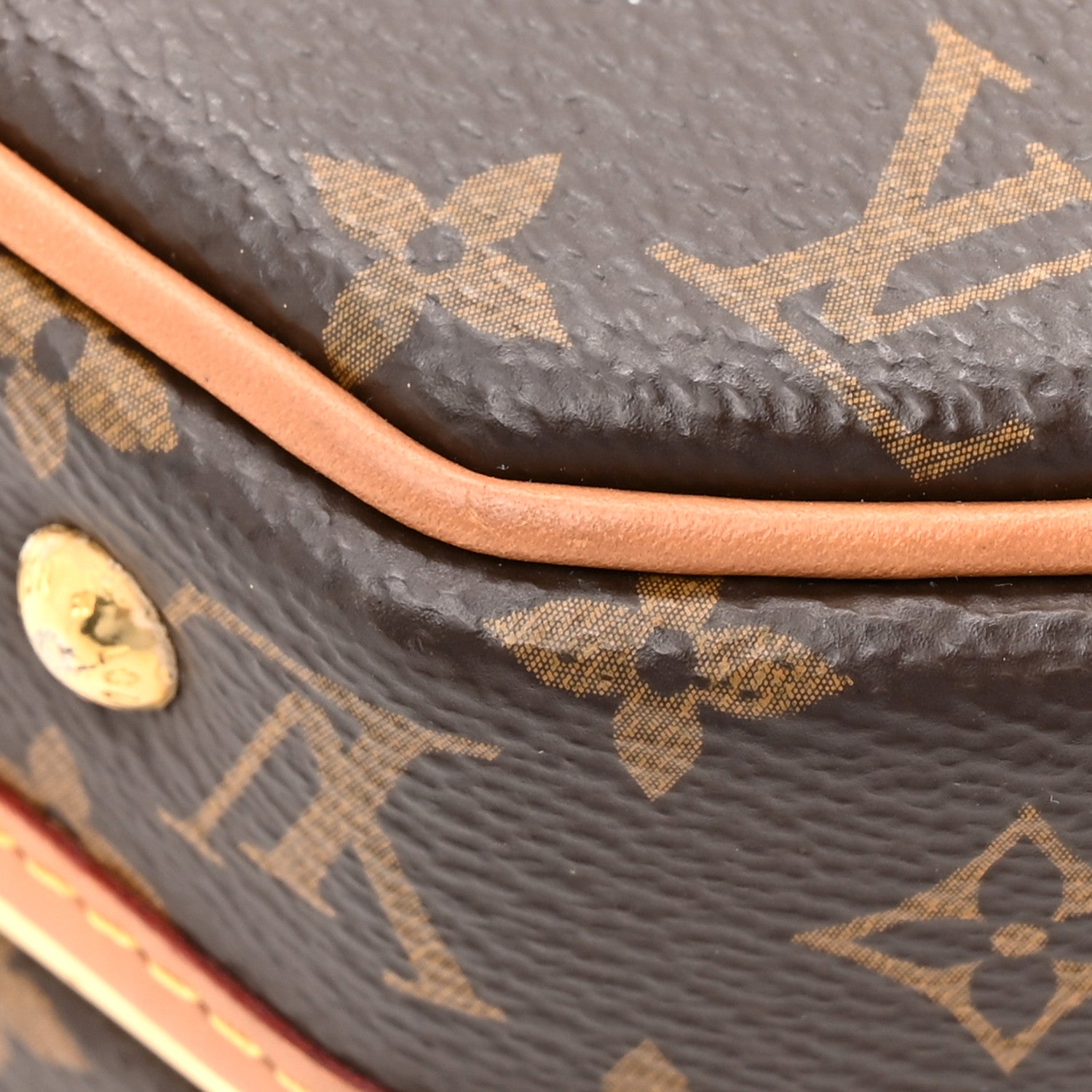 Monogram Petite Boite Chapeau