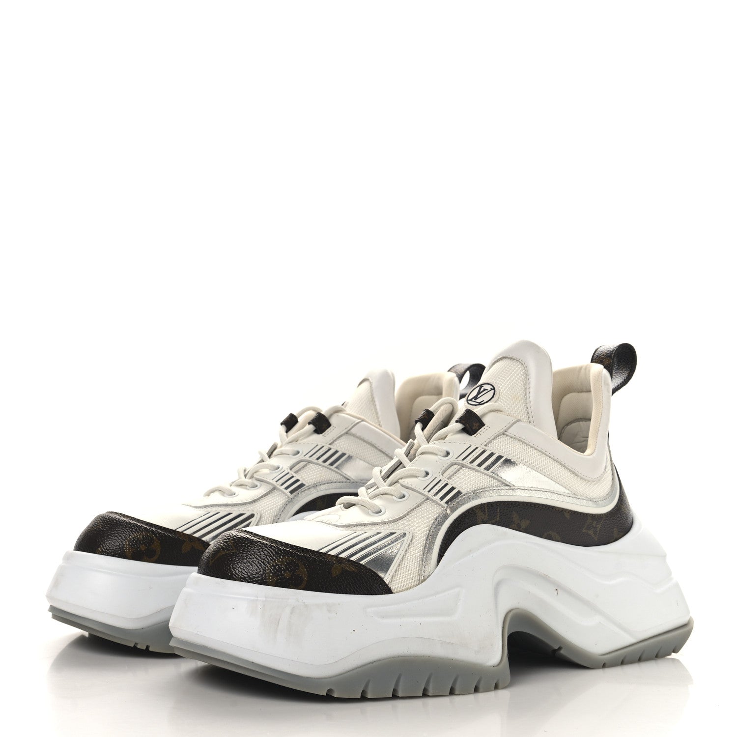 Calfskin Monogram Mens LV Archlight 2.0 Platform Sneakers 9 White