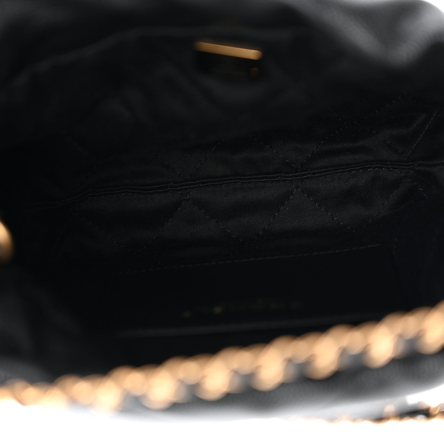 Shiny Caviar Quilted Monochrome Mini Chanel 22 Black