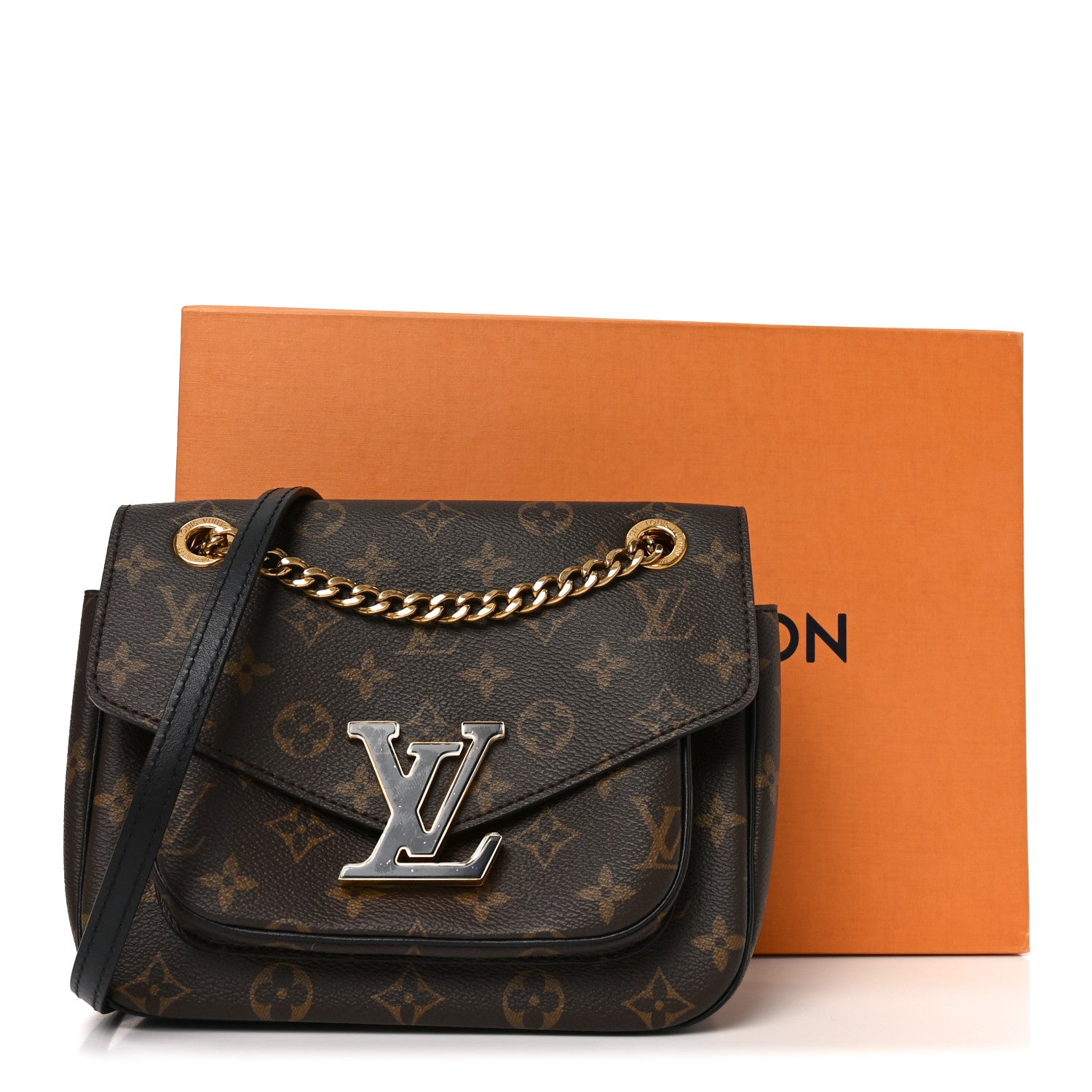 Monogram Passy